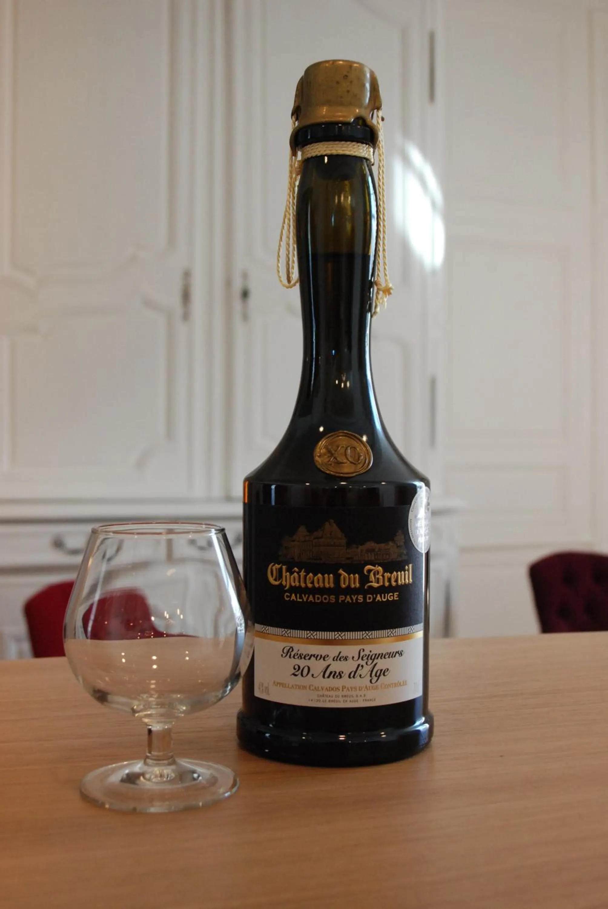 Lounge or bar in Hôtel Victor Hugo