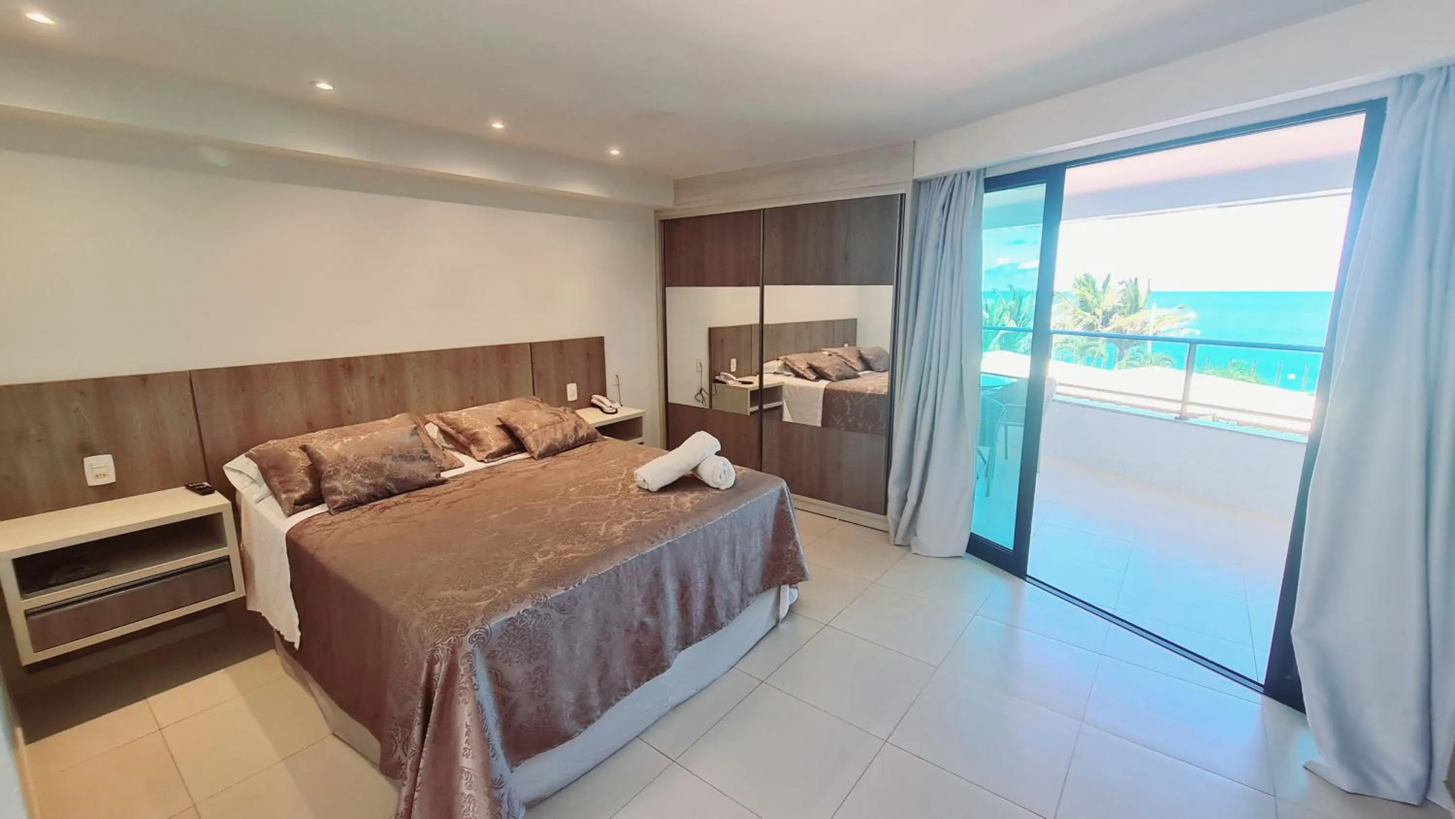 Bed in Luxor Tabatinga Beira Mar