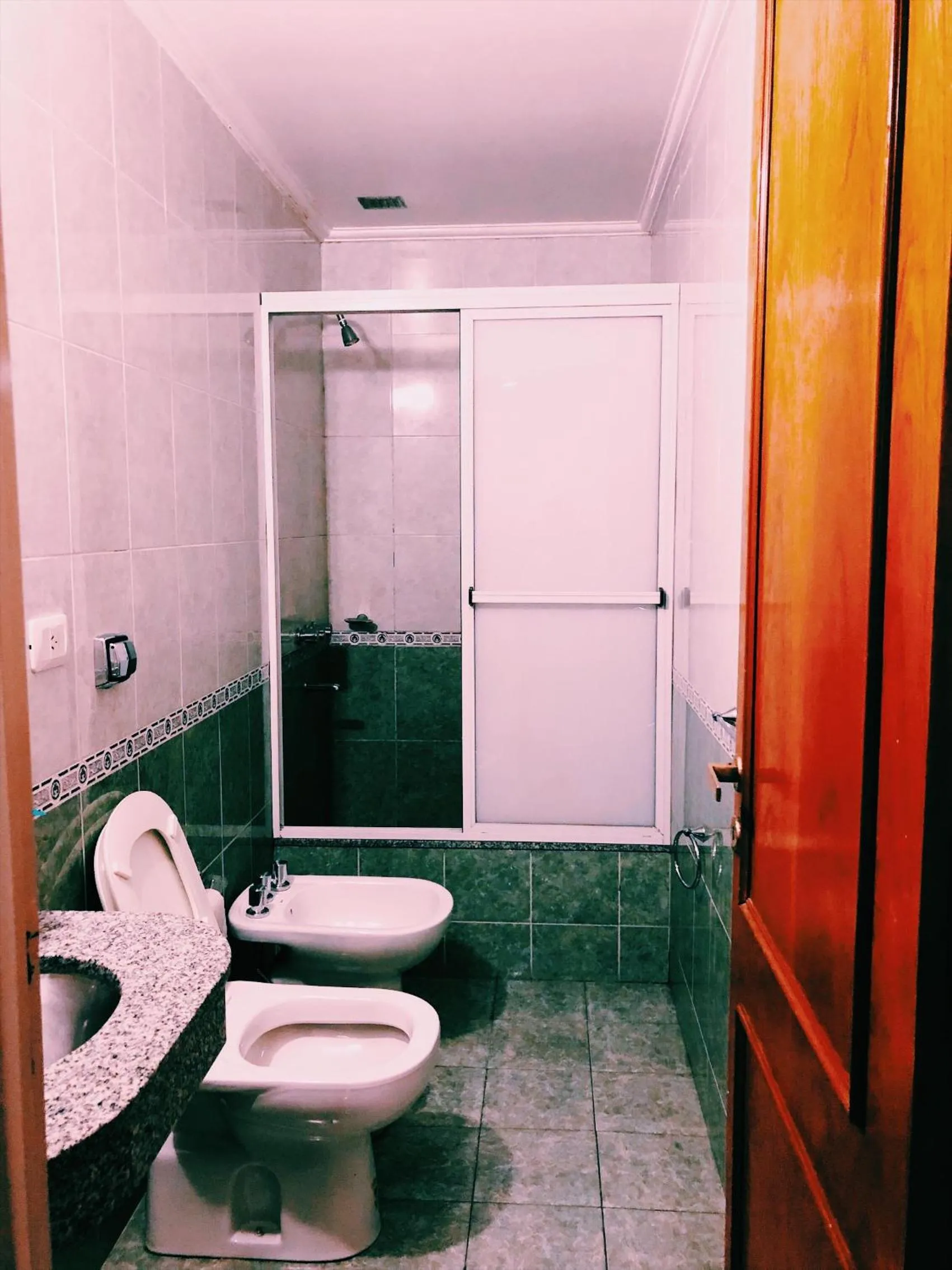Bathroom in Hotel Petit Cordoba
