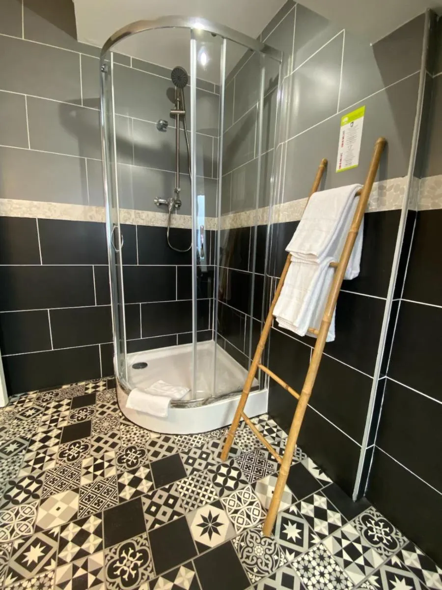 Bathroom in Hôtel de charme Equinoxe