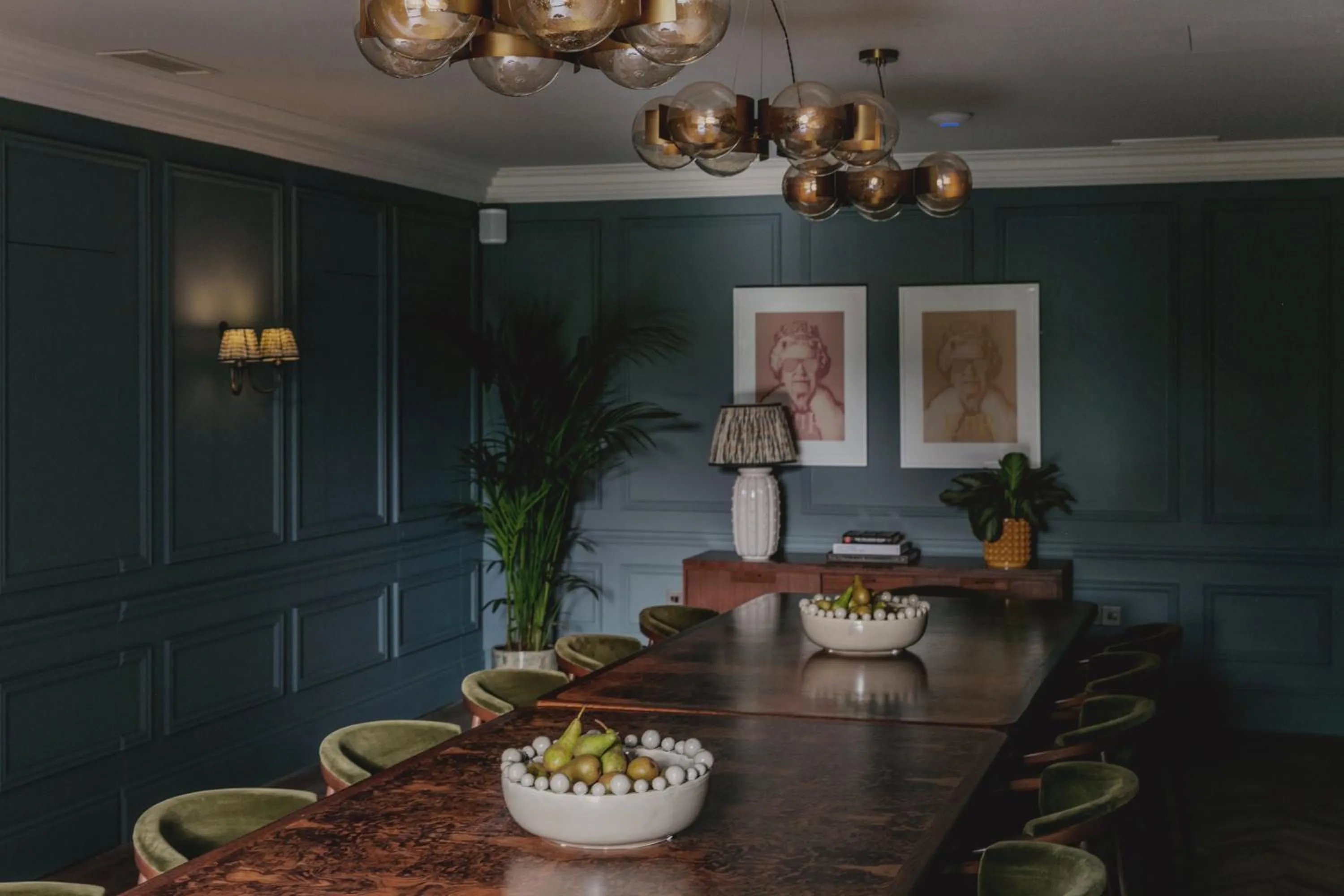 Meeting/conference room in The Queens Hotel