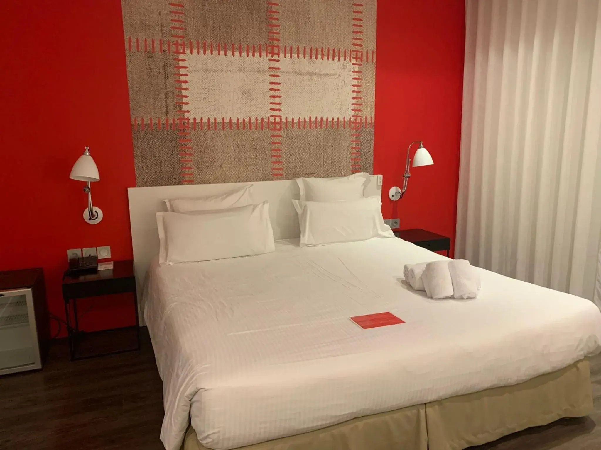 Bed in Logis Hôtel Domaine du Moulin Cavier - Restaurants & Spa Bed in Logis Hôtel Domaine du Moulin Cavier - Restaurants & Spa