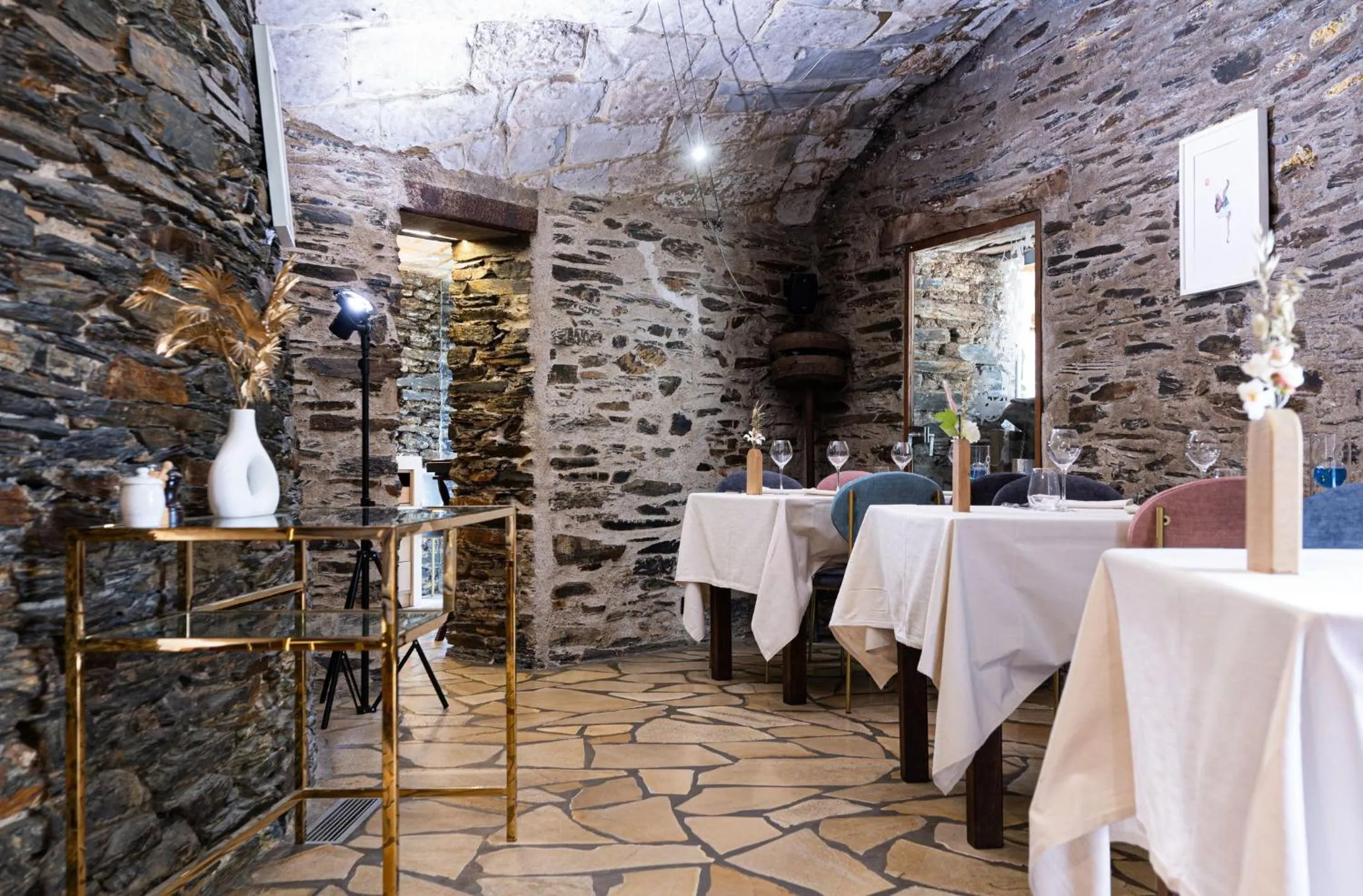 Restaurant/places to eat in Logis Hôtel Domaine du Moulin Cavier - Restaurants & Spa