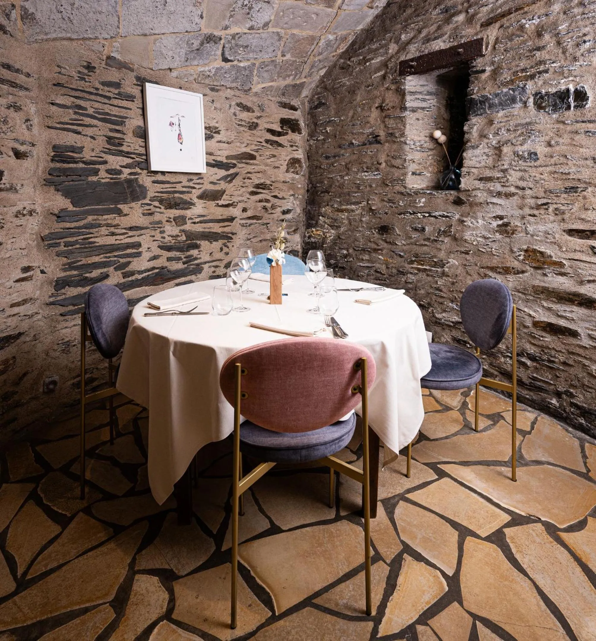 Restaurant/places to eat in Logis Hôtel Domaine du Moulin Cavier - Restaurants & Spa