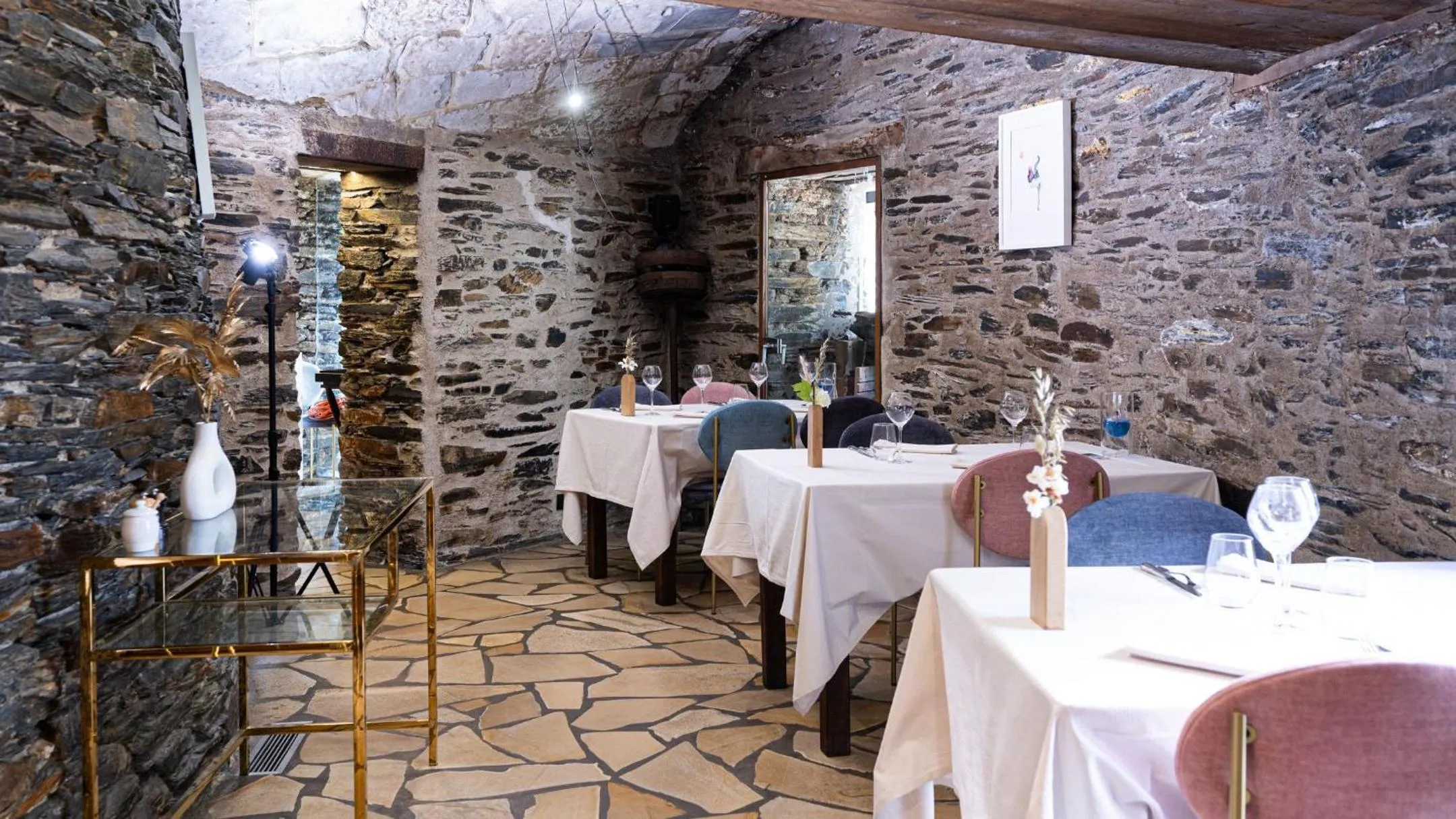 Restaurant/places to eat in Logis Hôtel Domaine du Moulin Cavier - Restaurants & Spa