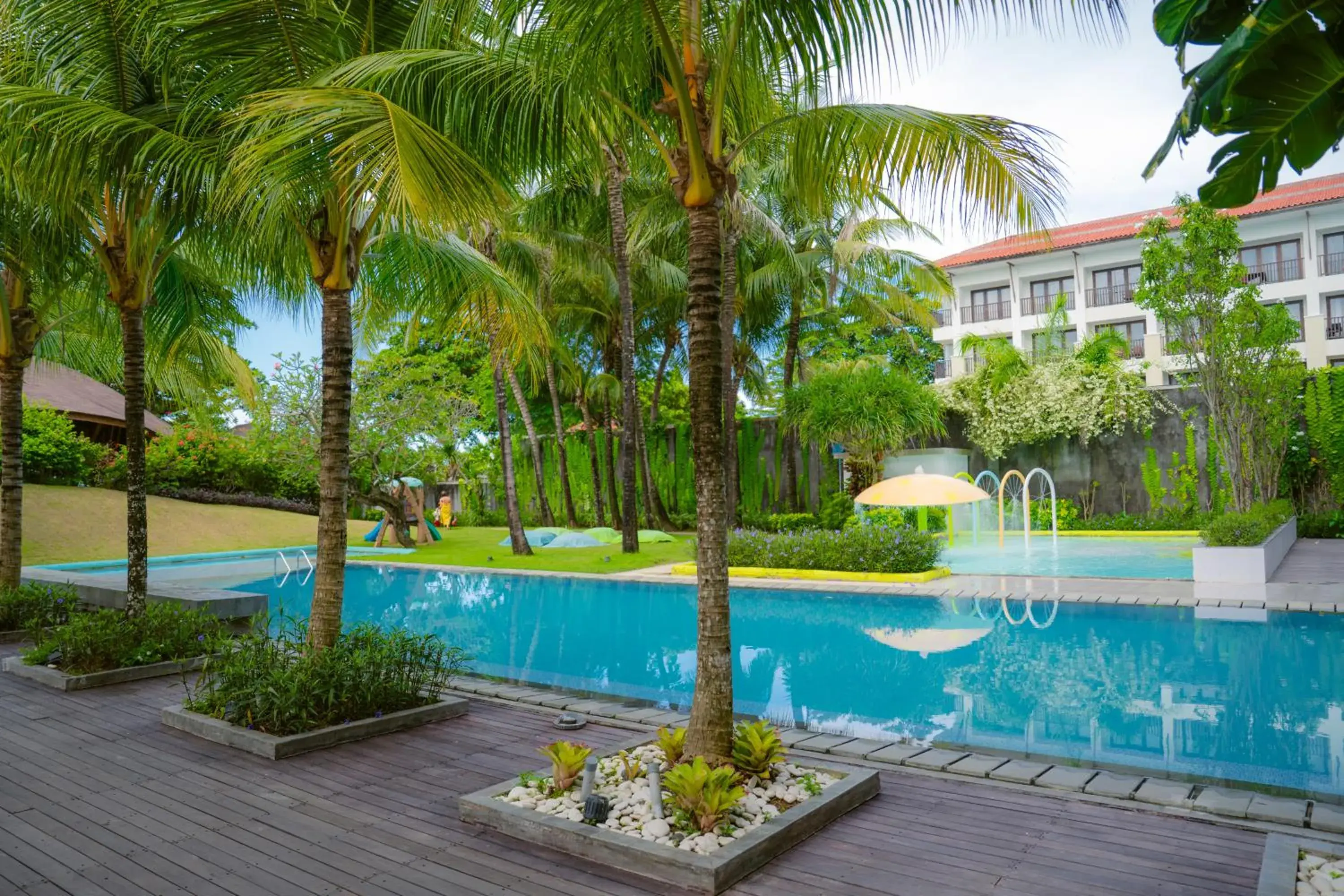 Swimming pool in Tijili Hotel Benoa Swimming pool in Tijili Hotel Benoa