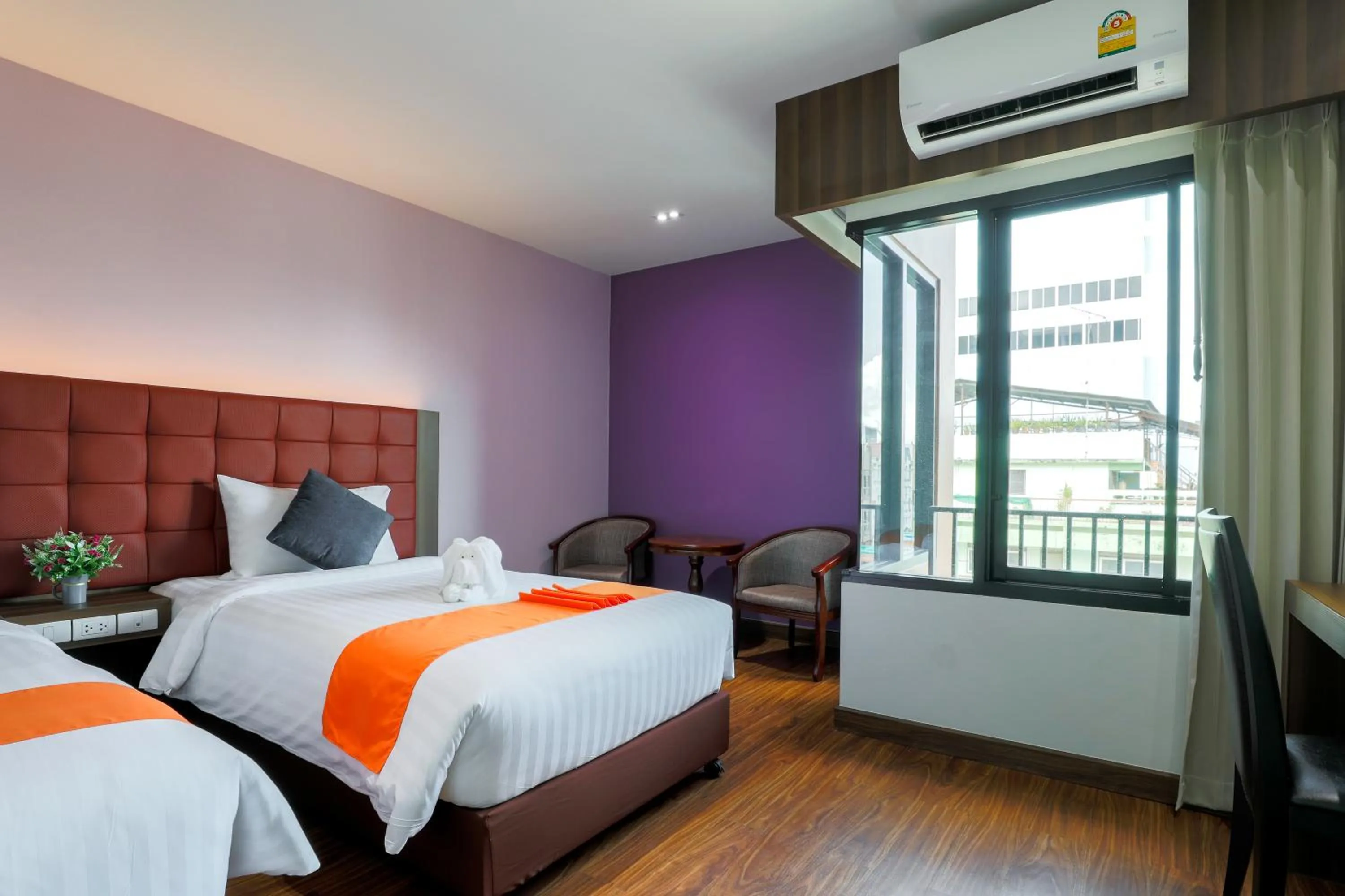 Bed in Grand Pink Hotel Hatyai
