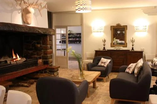 Living room in Logis Hôtel restaurant Horizon 117