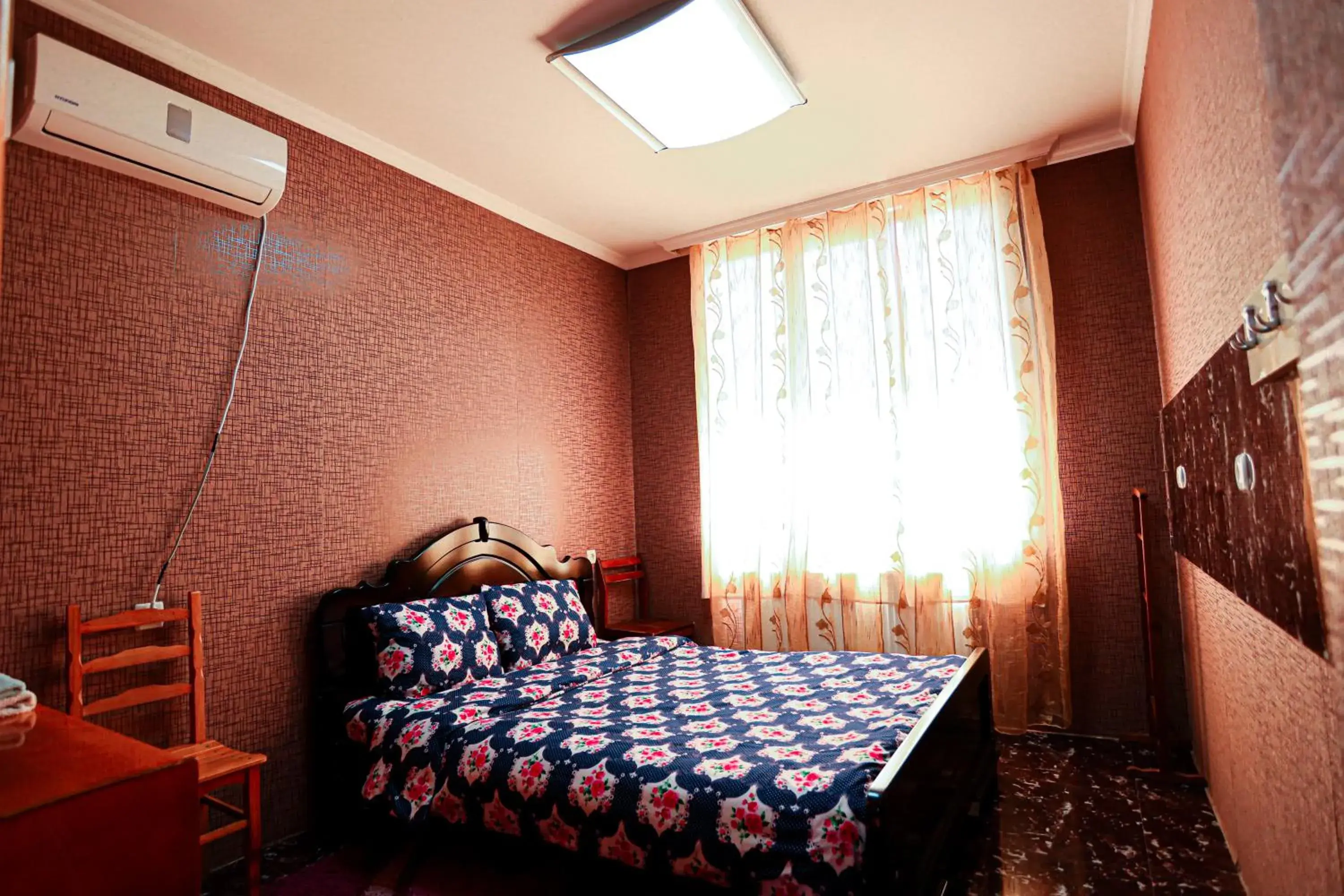Deluxe Double Room (2 Adults + 1 Child) in Guesthouse Gua Deluxe Double Room (2 Adults + 1 Child) in Guesthouse Gua