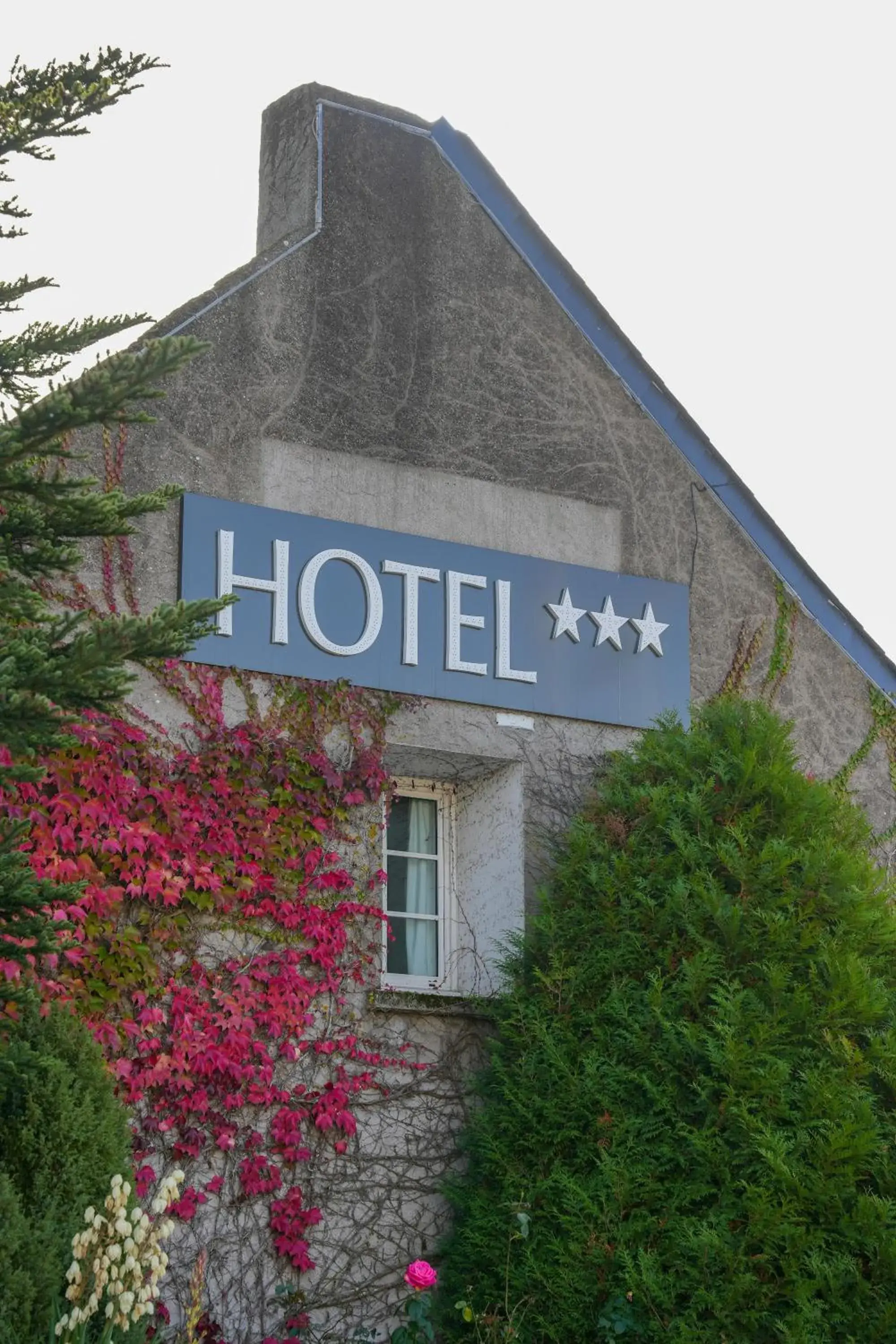 Property building in Logis L'Abreuvoir Property building in Logis L'Abreuvoir