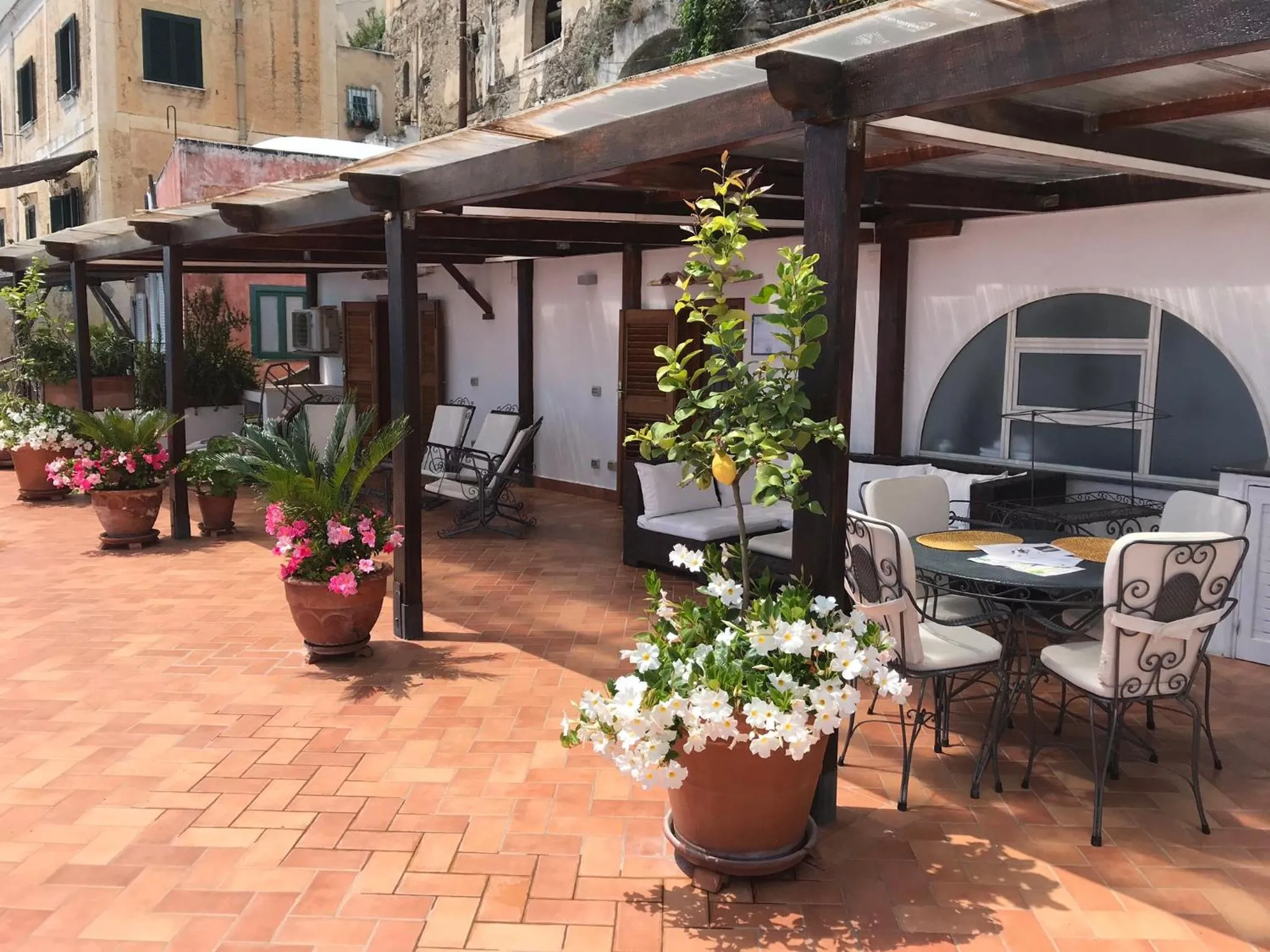 Patio in Suite Antimo - Casa Scibetta