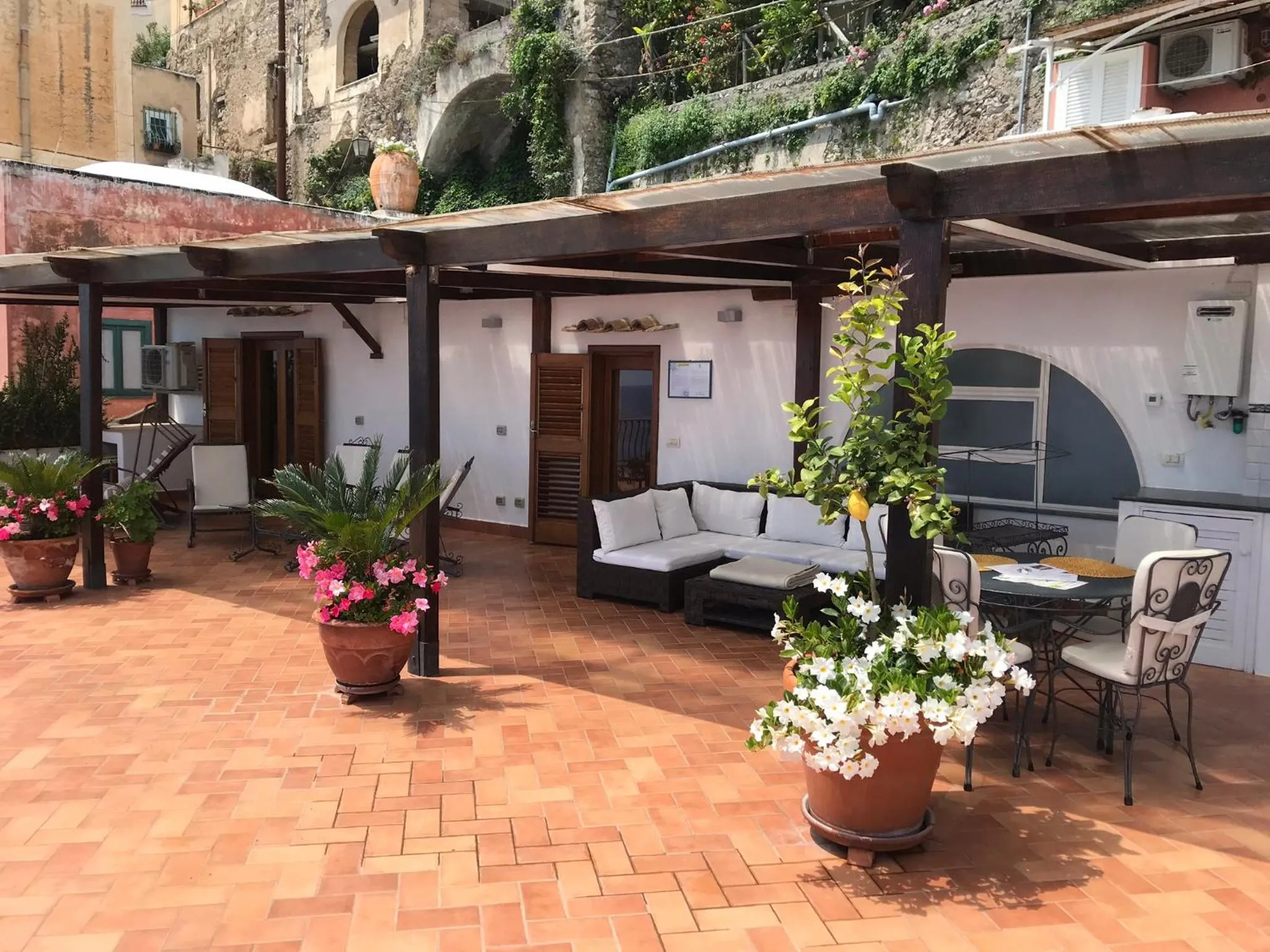 Patio in Suite Antimo - Casa Scibetta