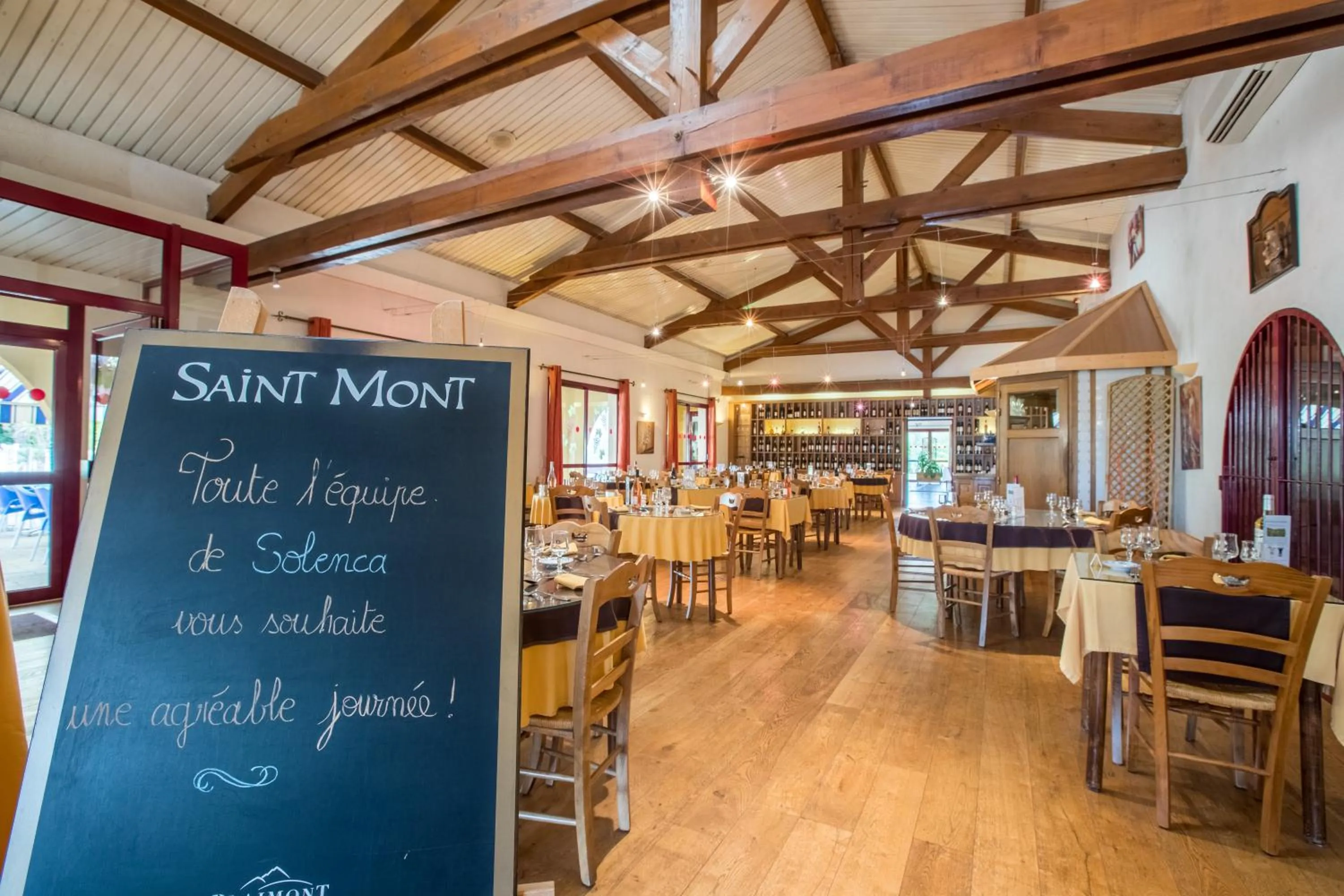 Restaurant/places to eat in Logis Hôtel Restaurant Solenca