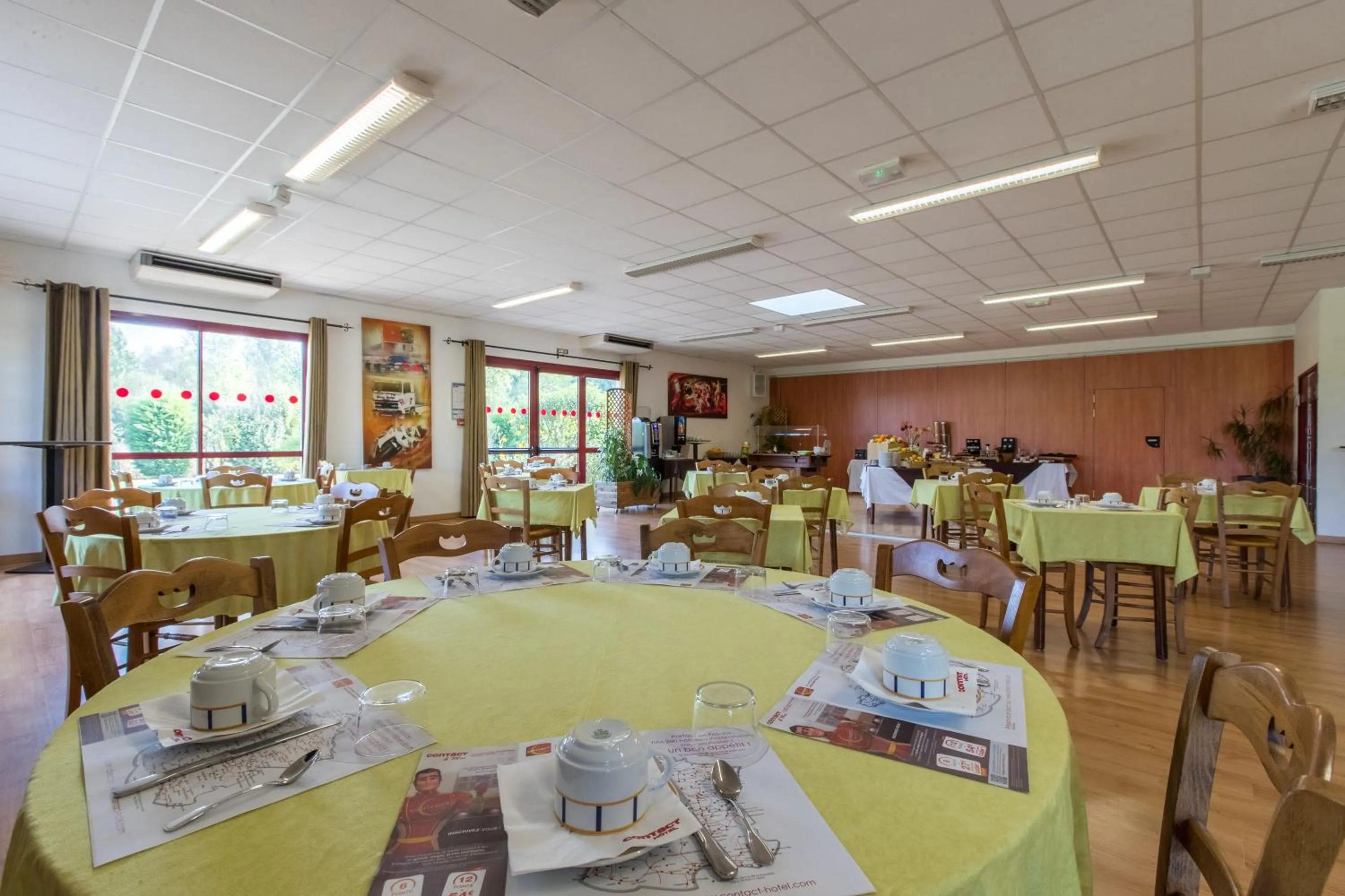 Restaurant/places to eat in Logis Hôtel Restaurant Solenca