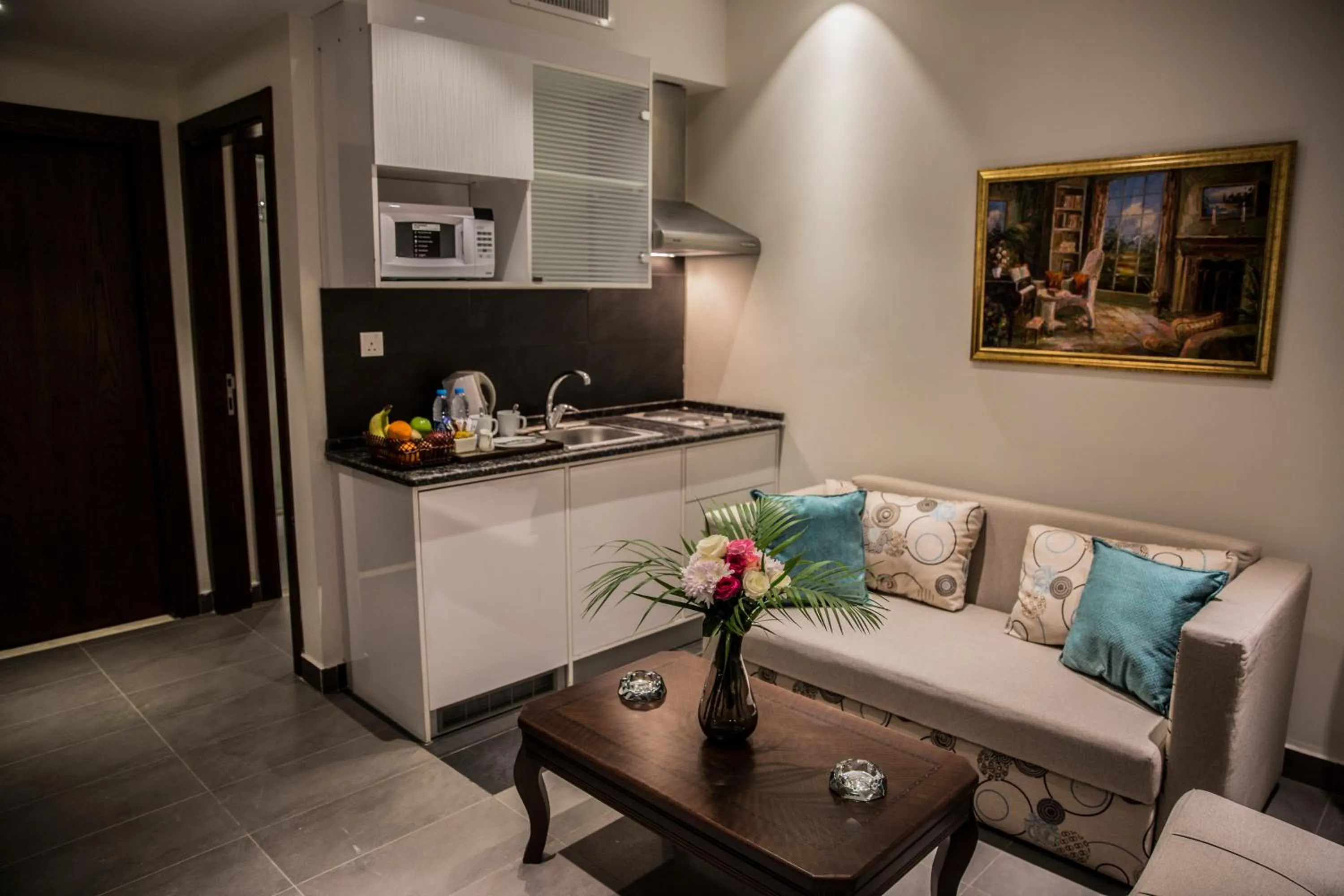 Kitchen or kitchenette in Naylover Hotel Suites