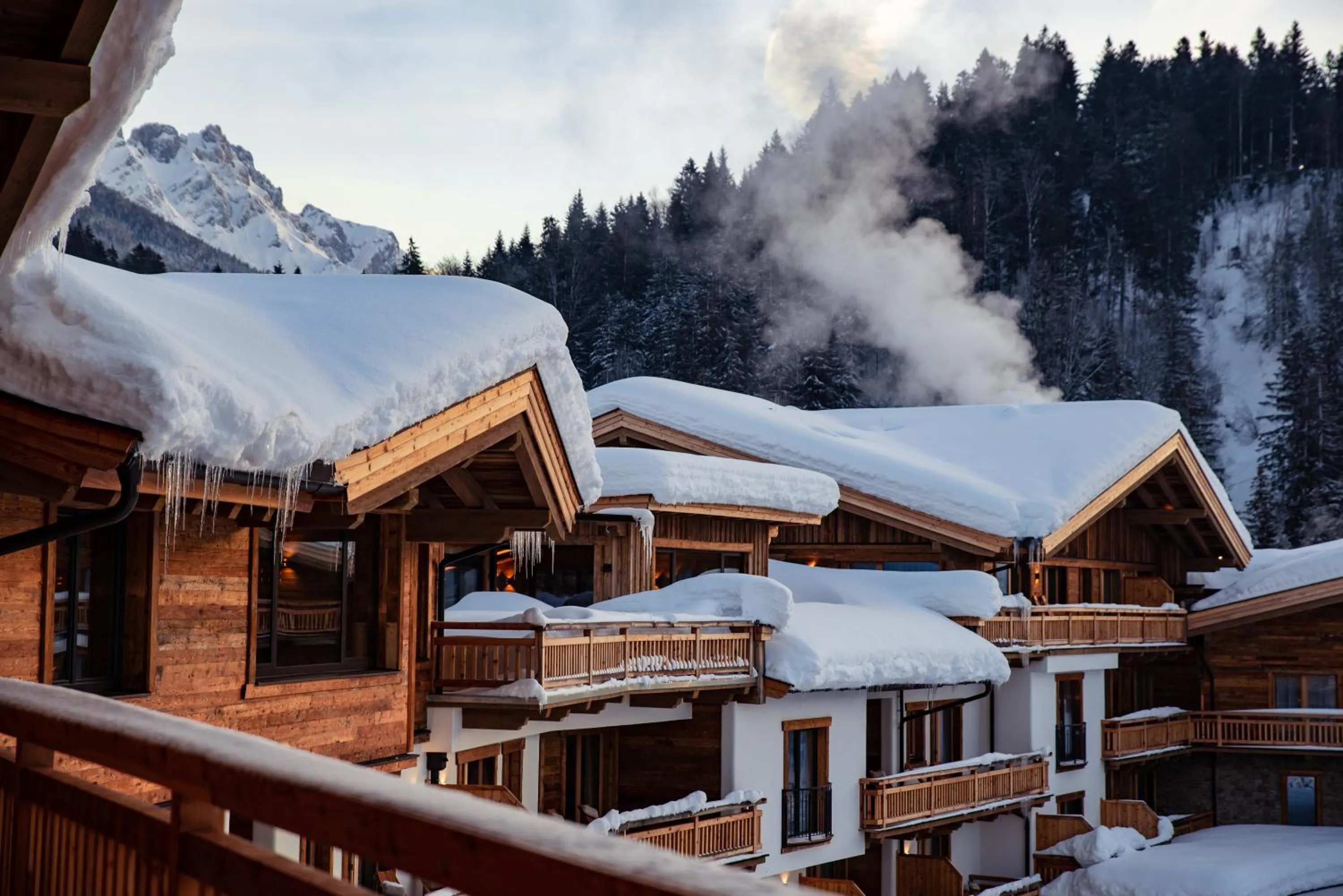 Property building in Kaiserlodge