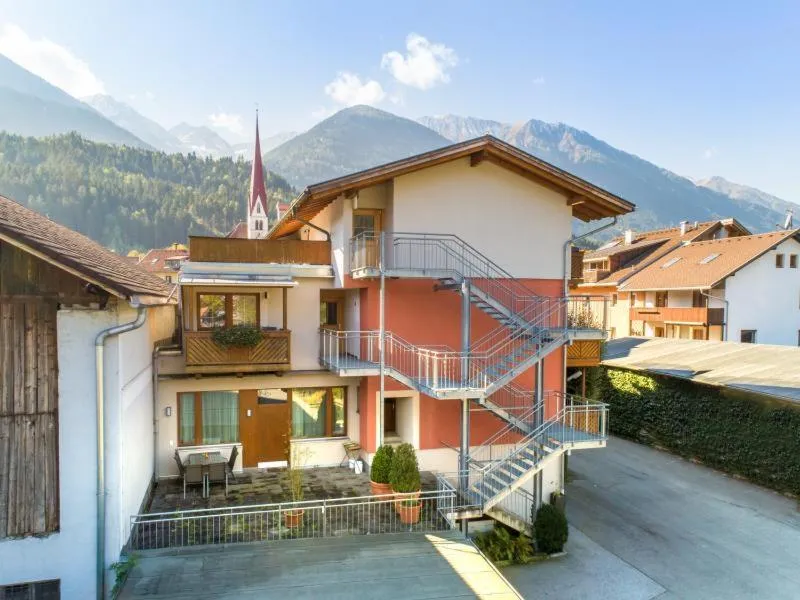 Property building in Gasthof Zum Stollhofer