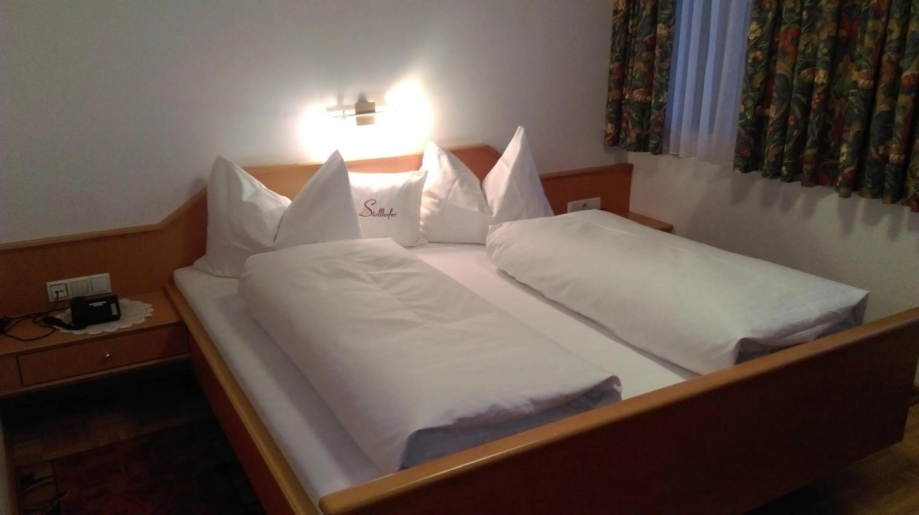 Photo of the whole room, Bed in Gasthof Zum Stollhofer