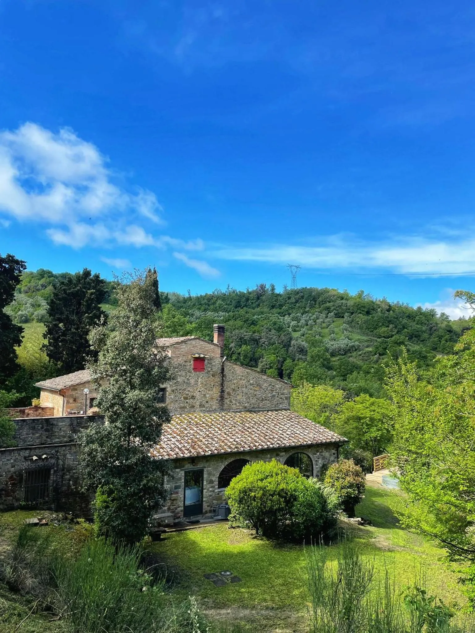 Casa nel bosco il Grottone