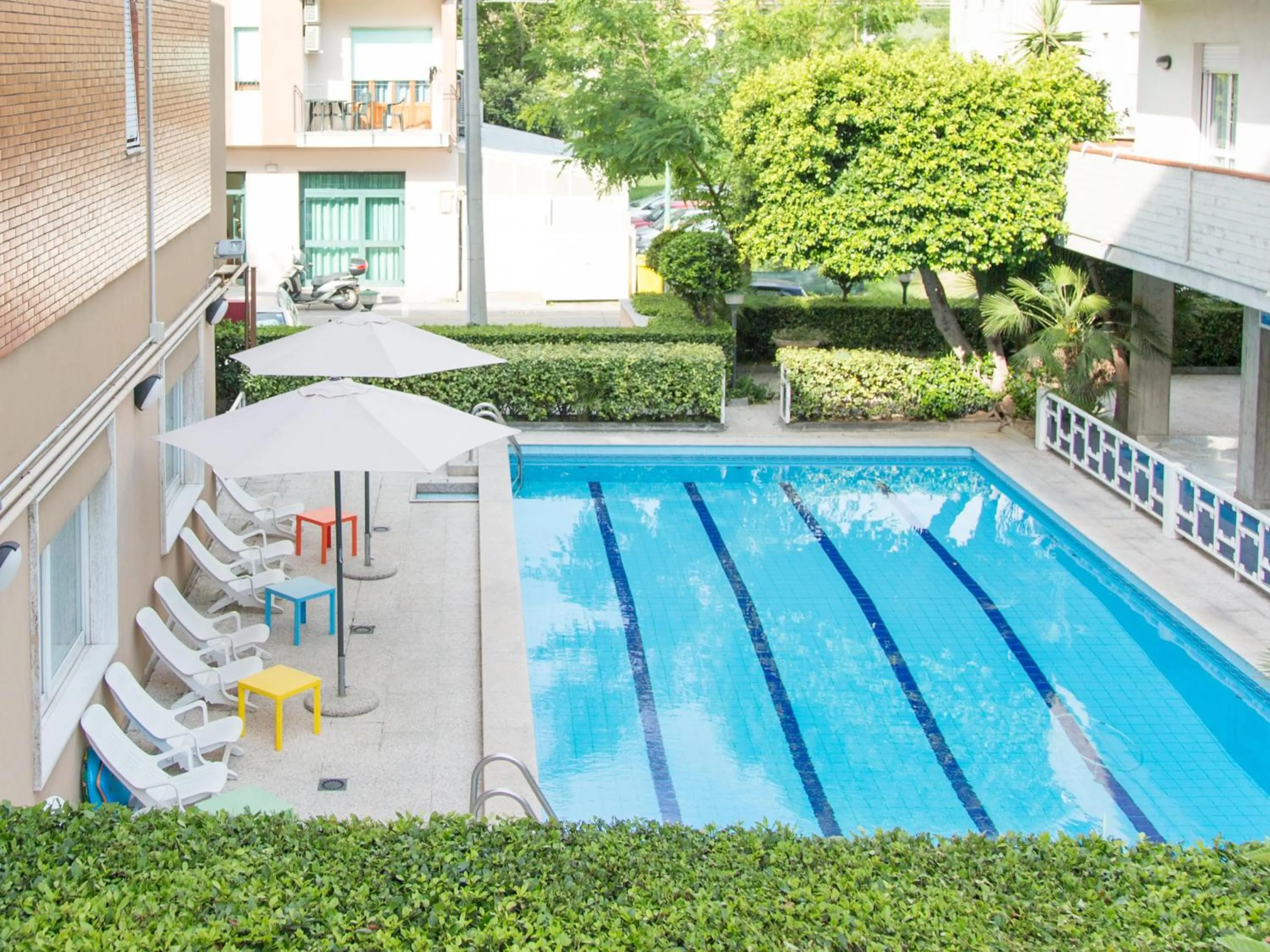 Swimming pool in Hotel Saint Tropez - Pineto