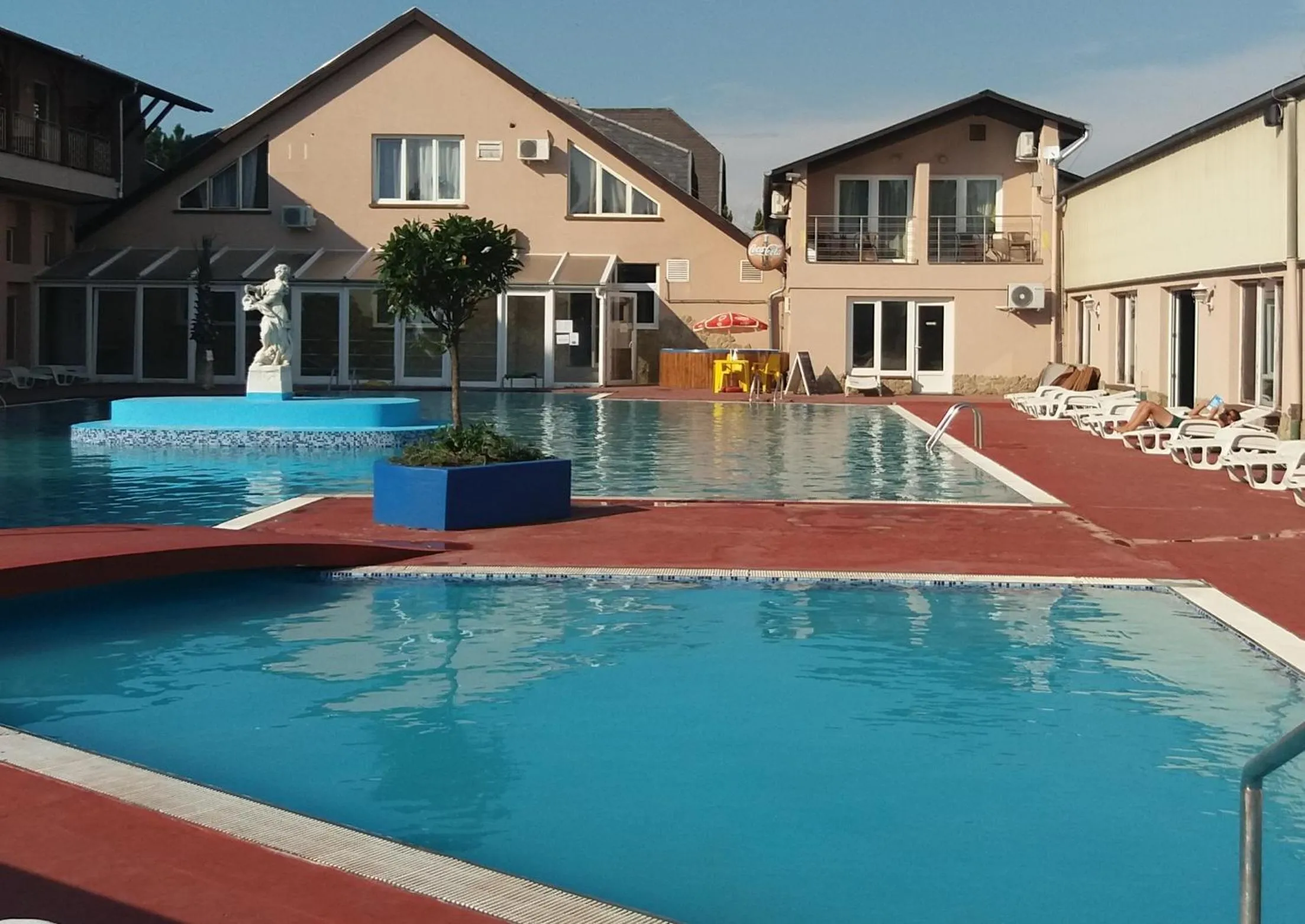 Swimming pool in Oázis Wellness Panzio