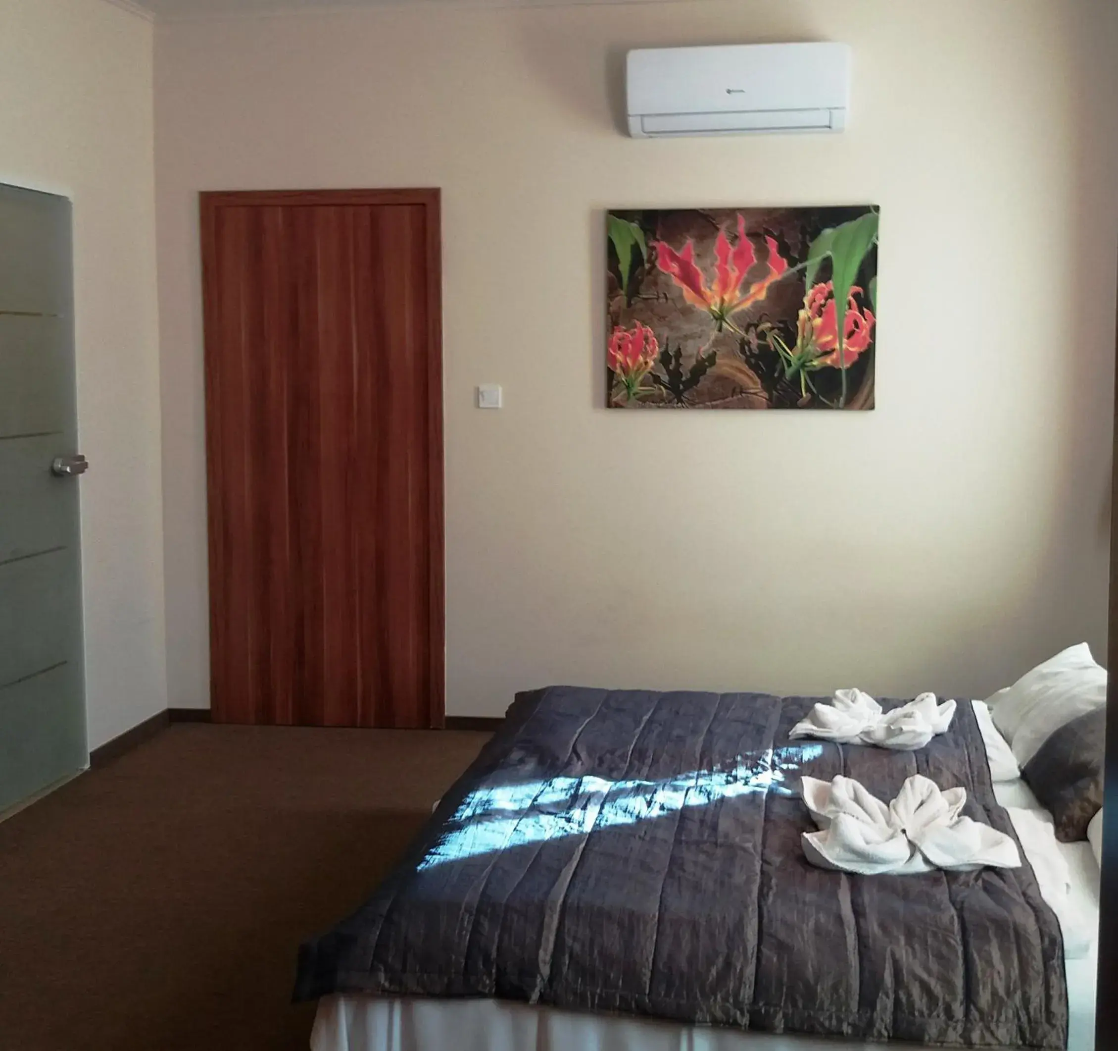 Family Room - single occupancy in Oázis Wellness Panzio Family Room - single occupancy in Oázis Wellness Panzio