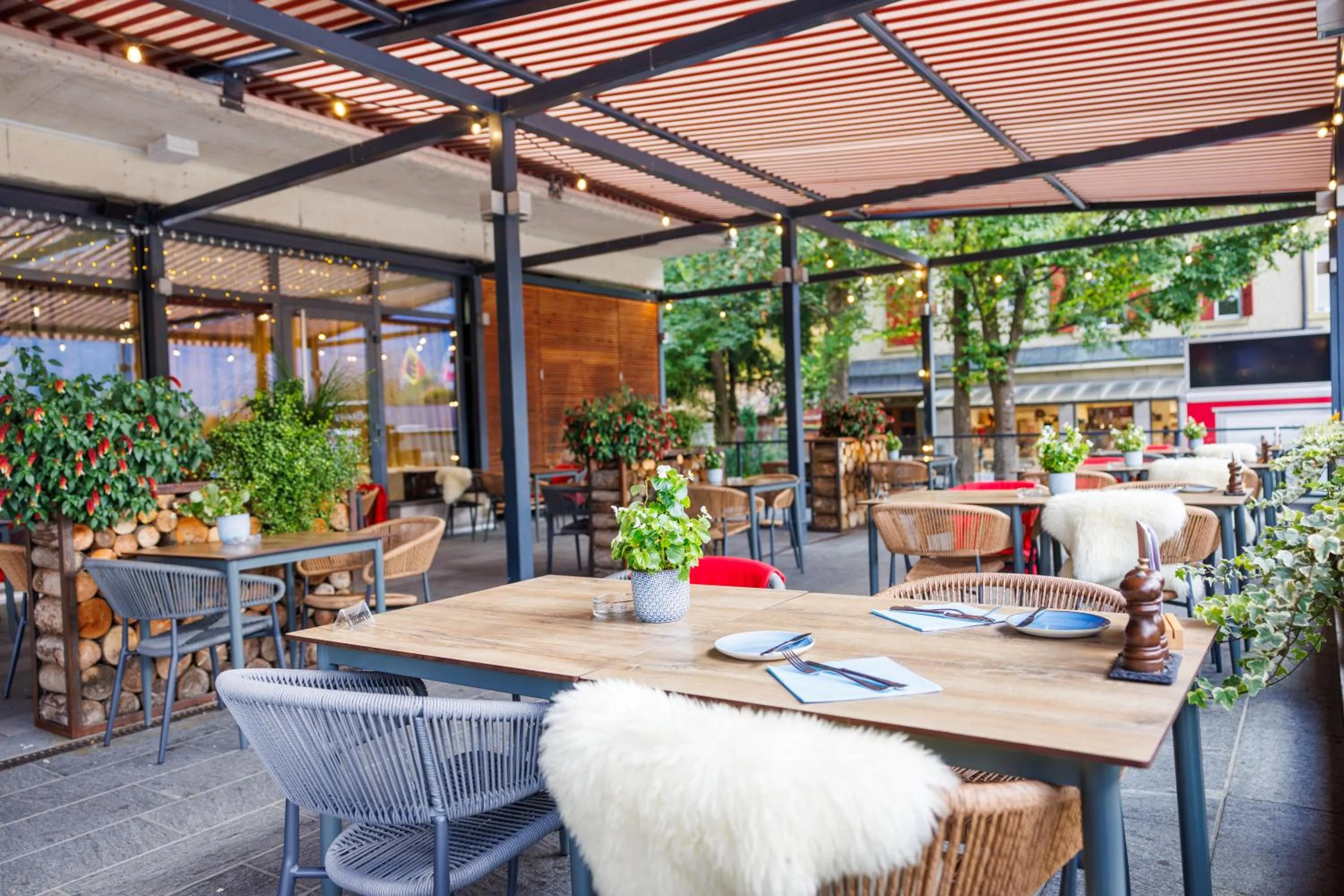 Restaurant/places to eat in Hapimag Ferienwohnungen Interlaken