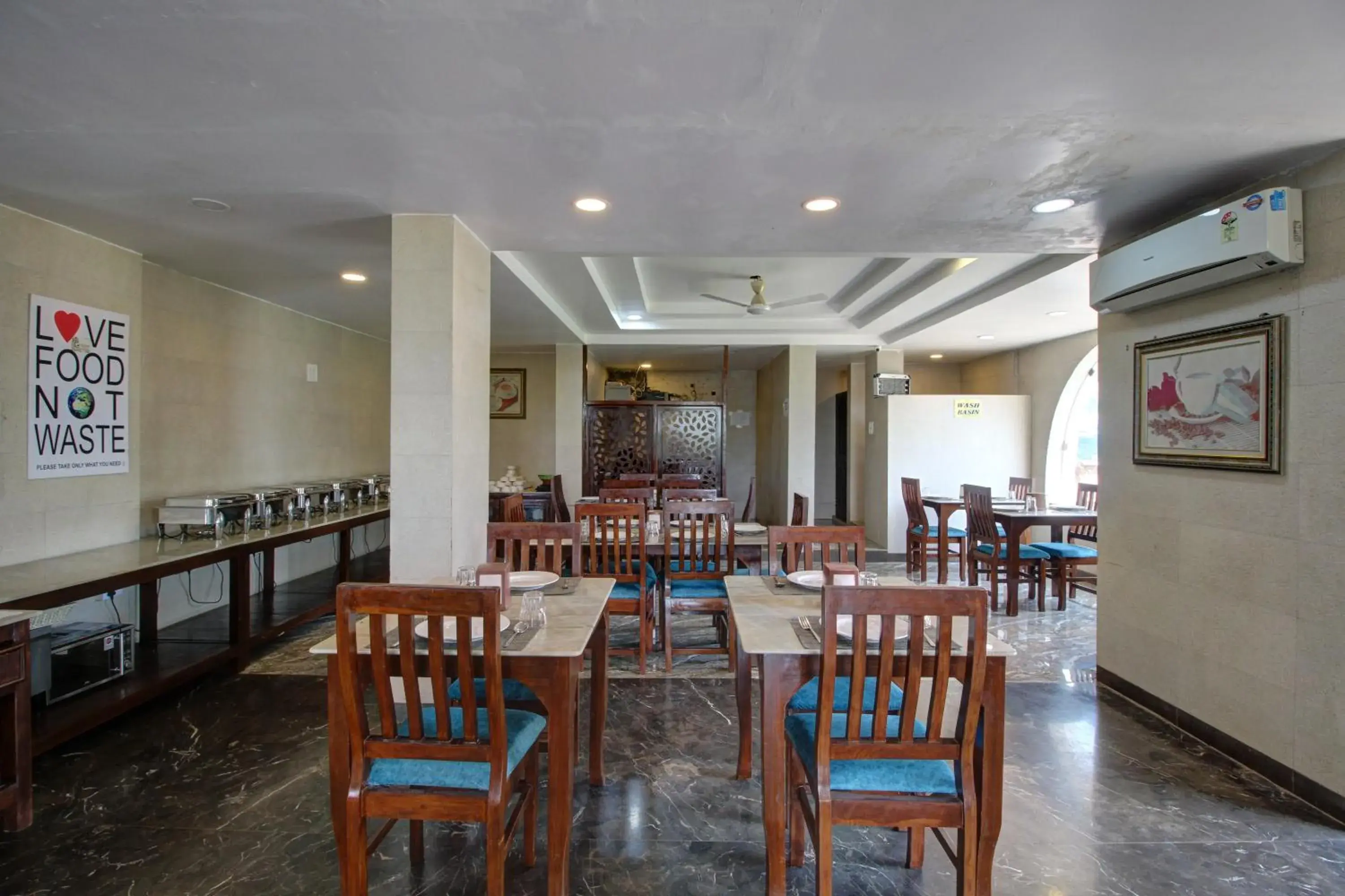 Restaurant/places to eat in Forest County Resort Mahabaleshwar Restaurant/places to eat in Forest County Resort Mahabaleshwar