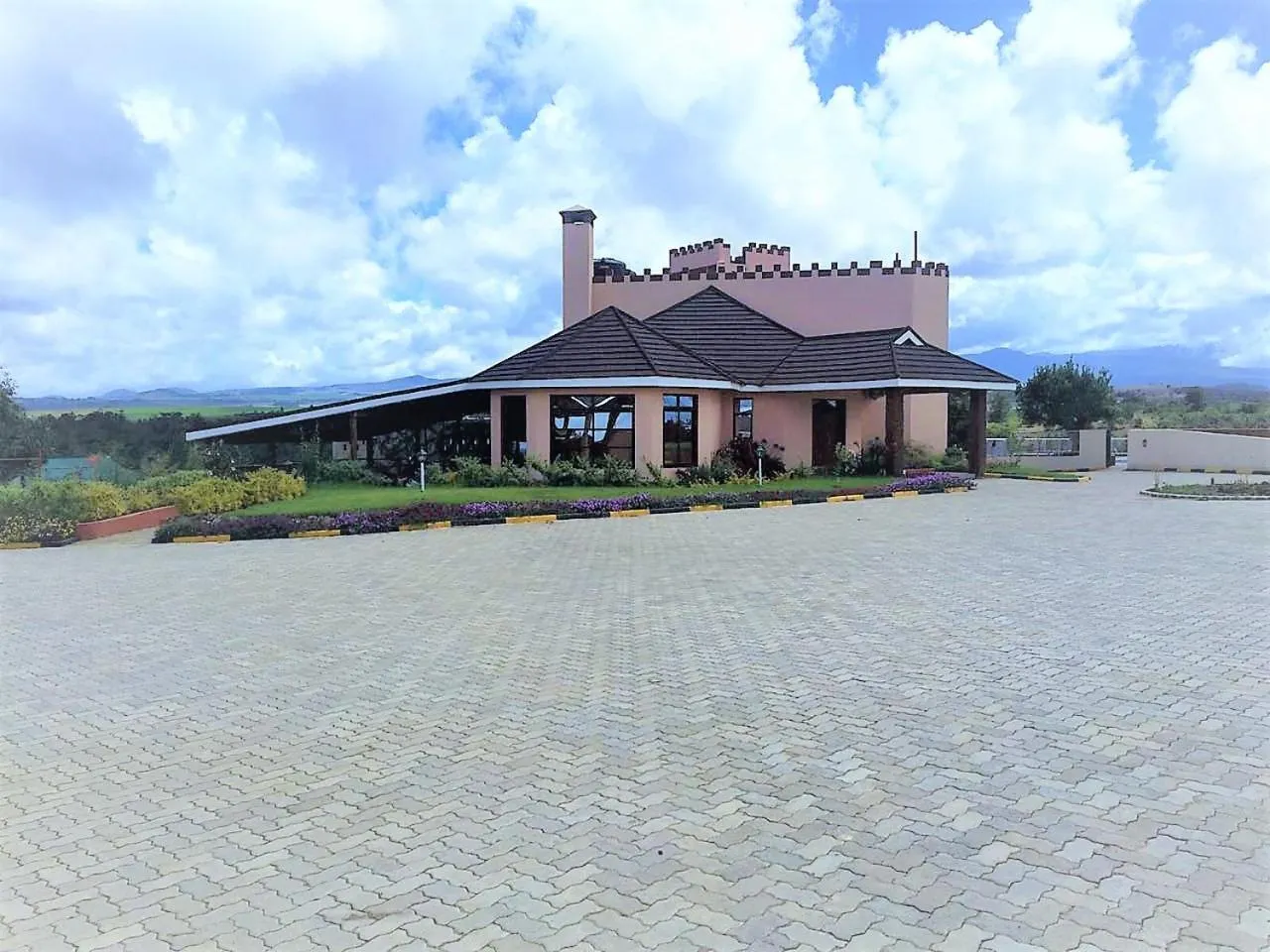 Lobby or reception in Regency Mount Kenya Hotel