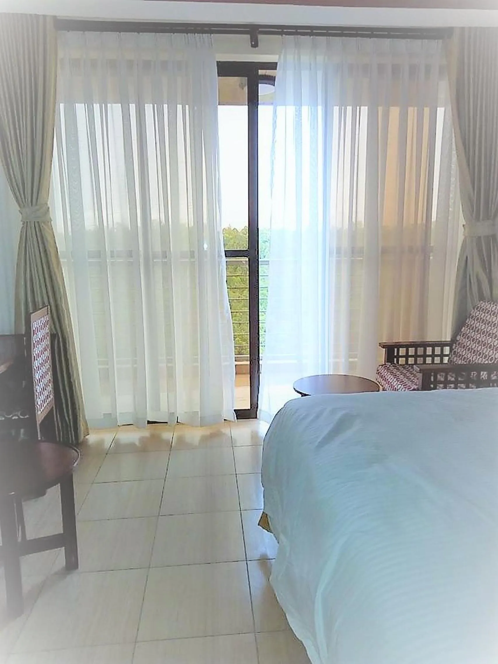 Bathroom, Bed in Regency Mount Kenya Hotel