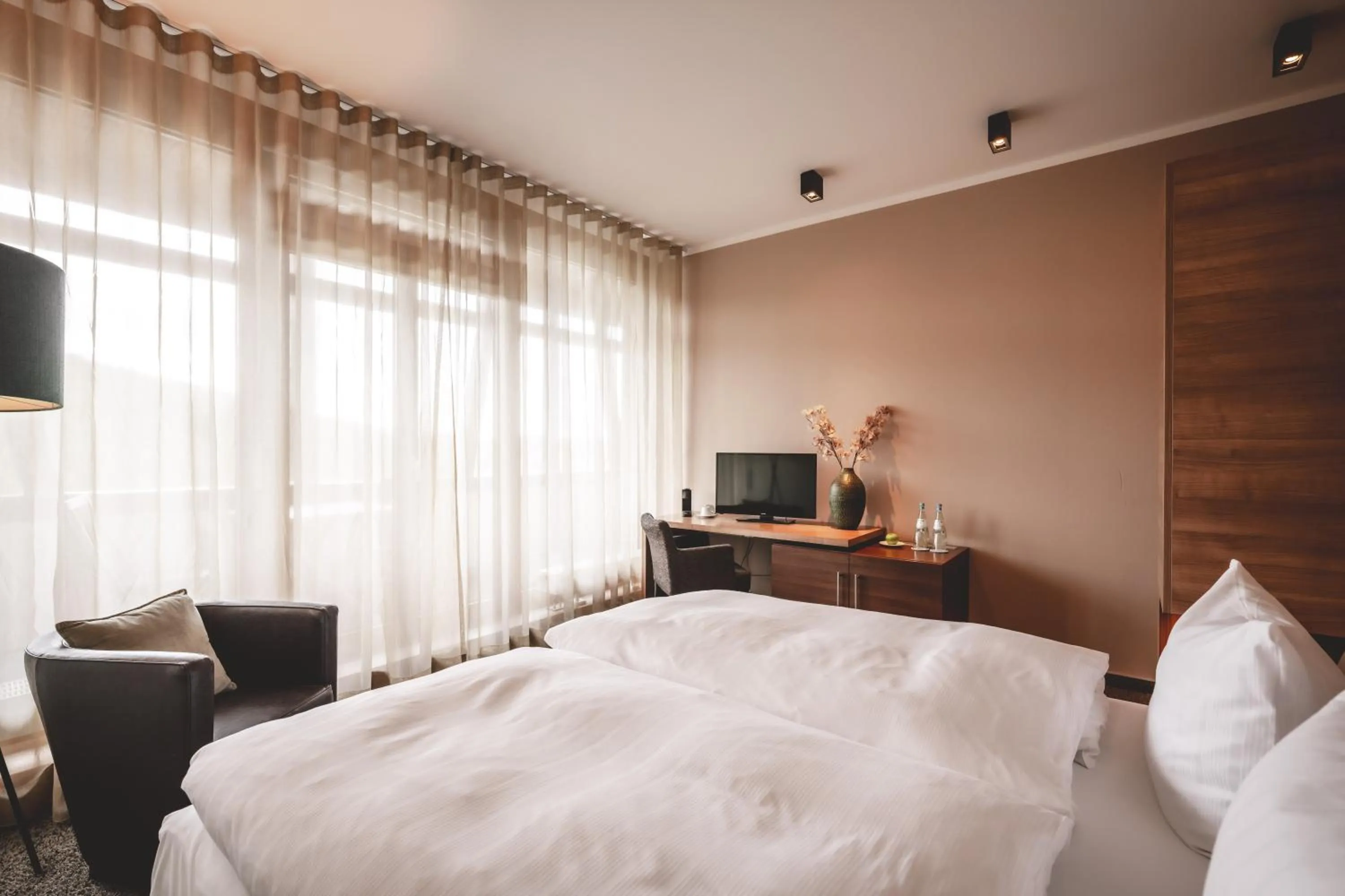 Photo of the whole room, Bed in Marienhöh - Hideaway & Spa