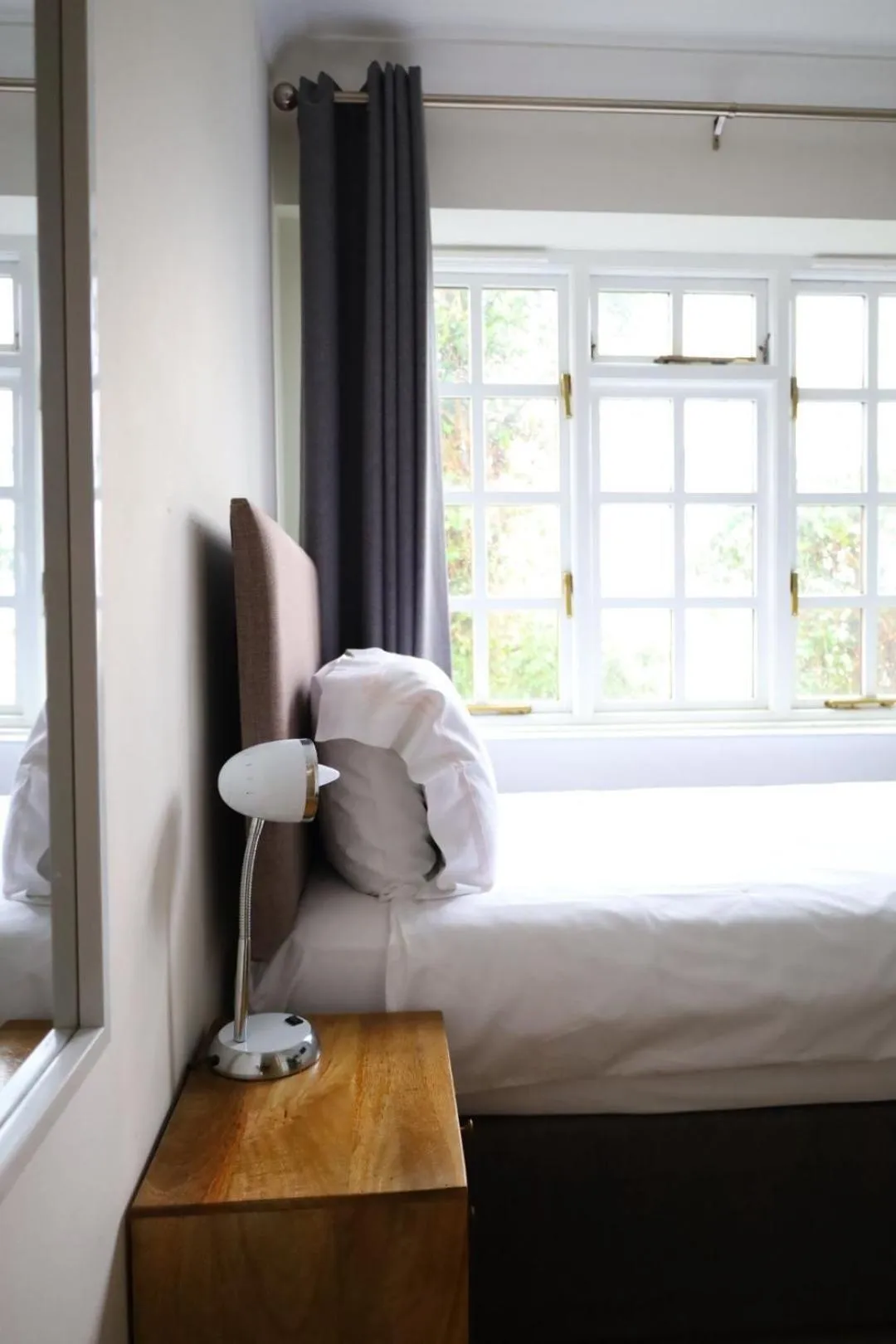 Bed in The Eagle House Hotel