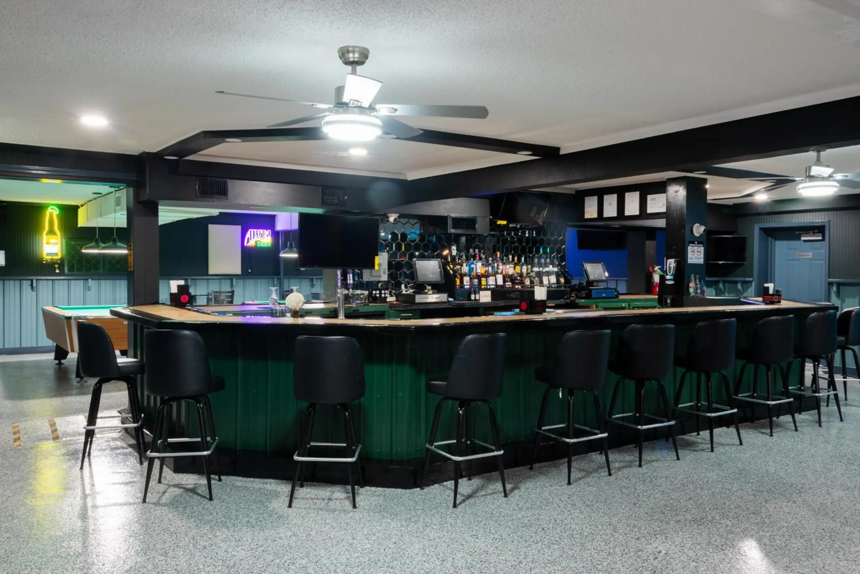 Restaurant/places to eat in Budget Inn & Suites Baton Rouge Restaurant/places to eat in Budget Inn & Suites Baton Rouge