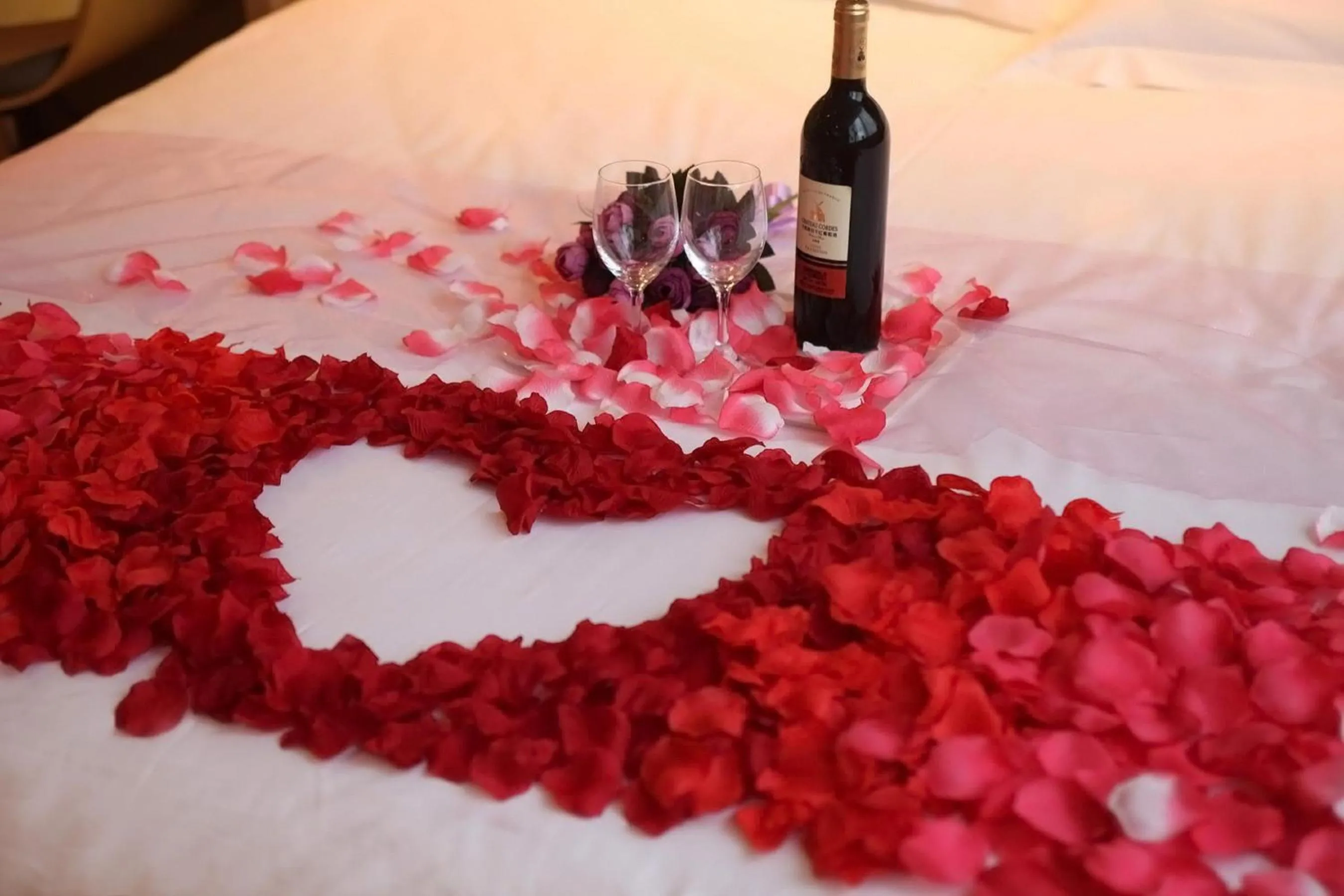 Bed in IU Hotel Ruoyang Yiyang Wenhua Road
