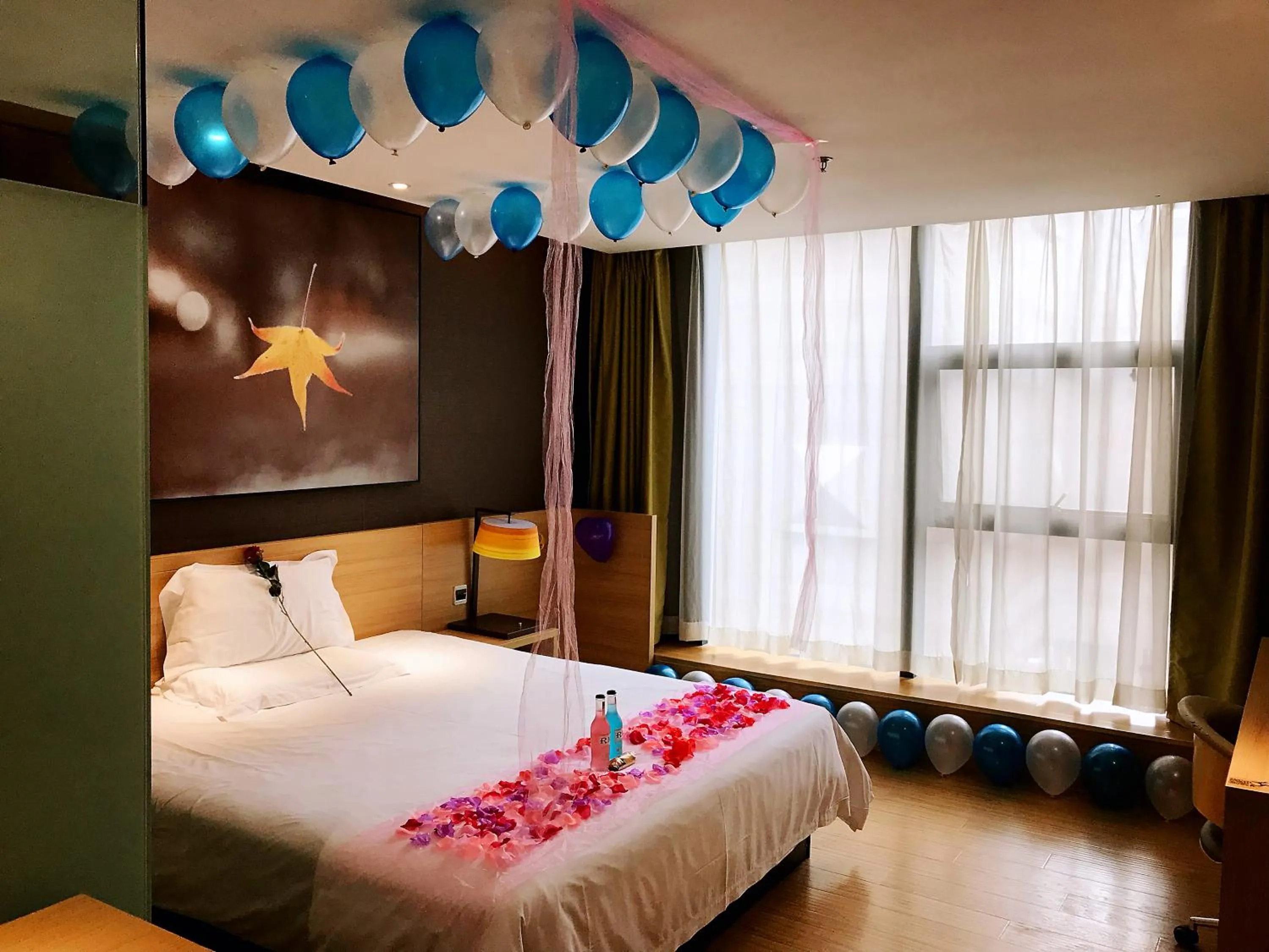 IU Hotel Chongqing Jiefangbei