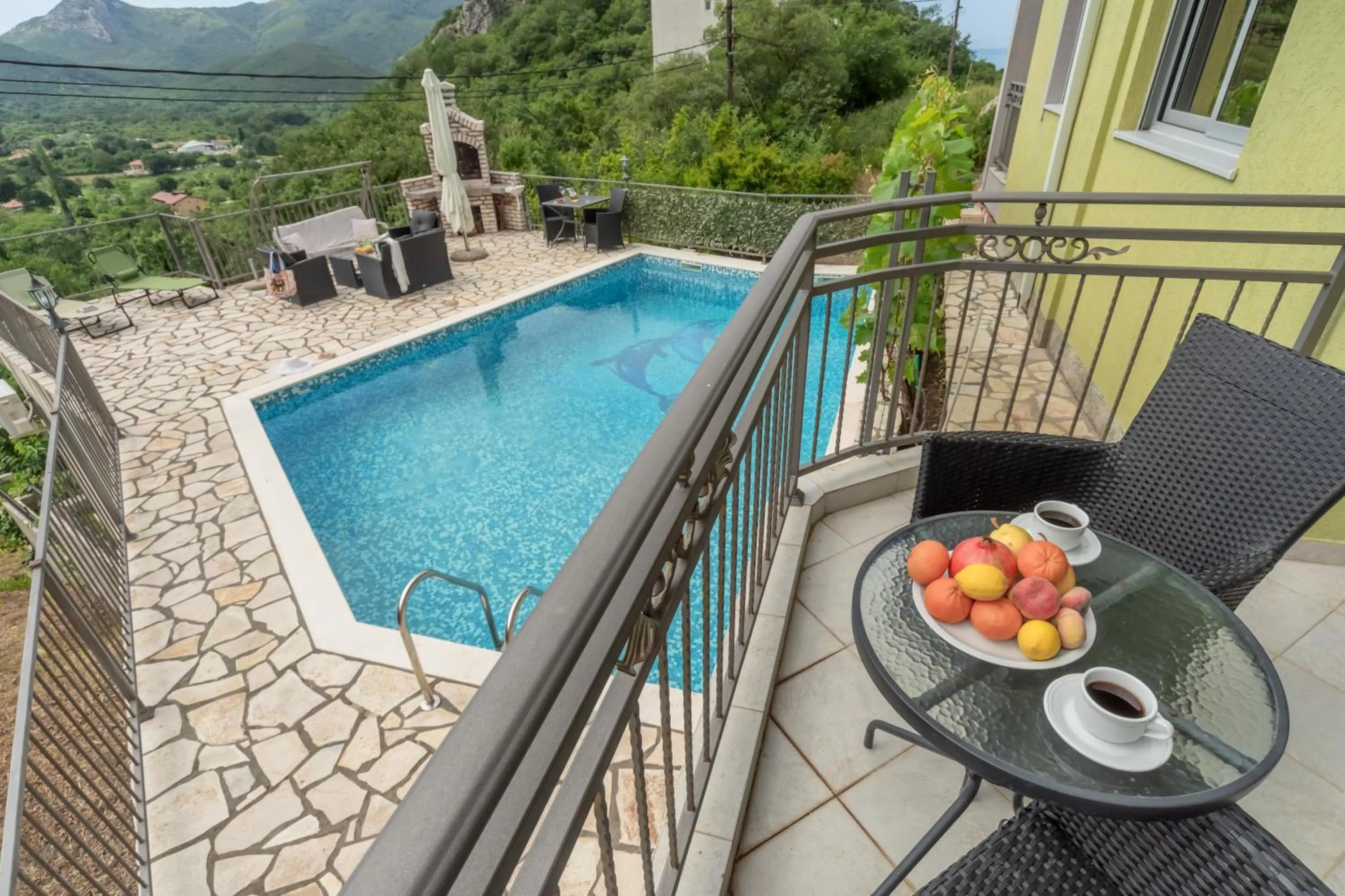 Balcony/Terrace in Villa Montenegrina