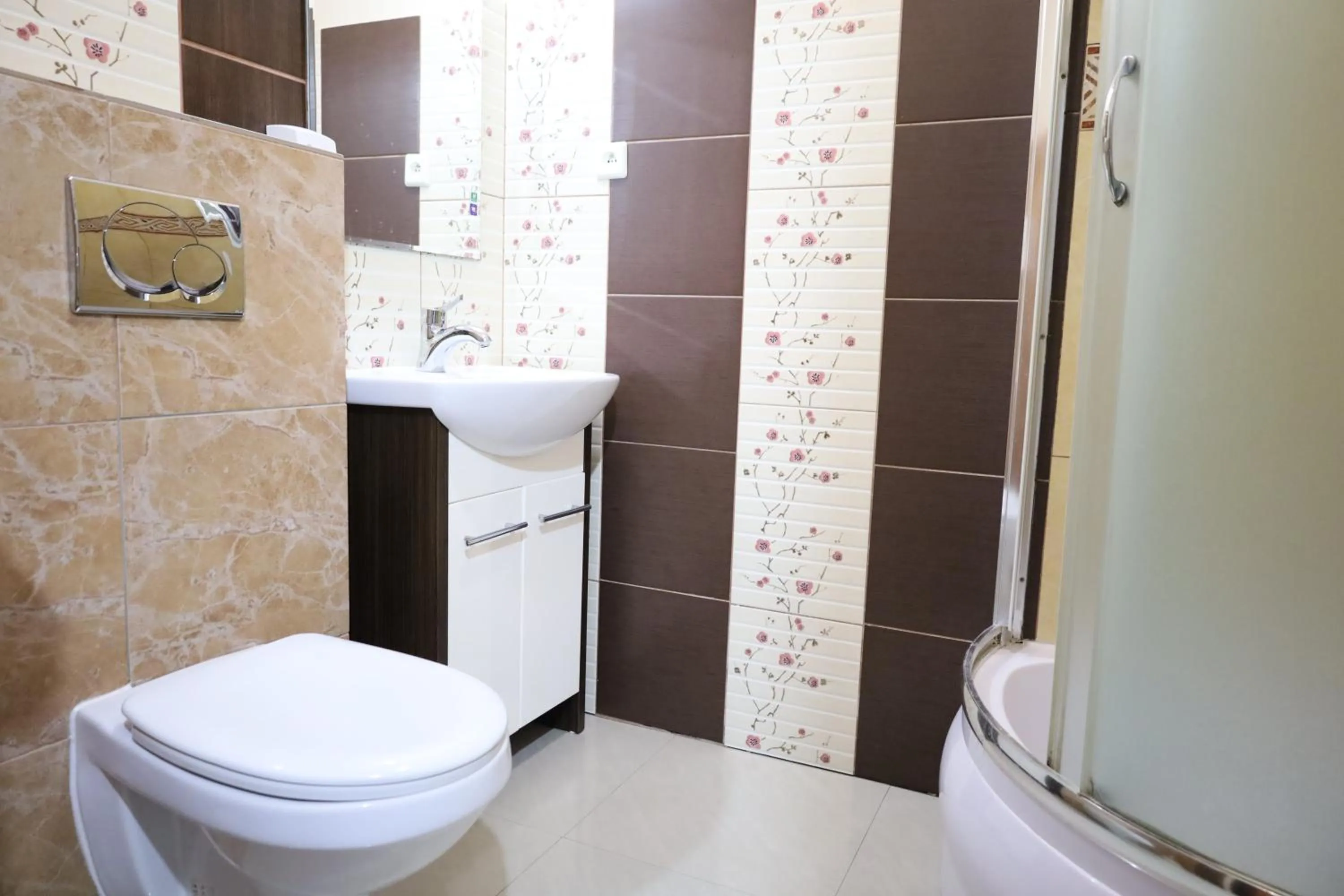 Shower in Zakarczmie Stokrotka