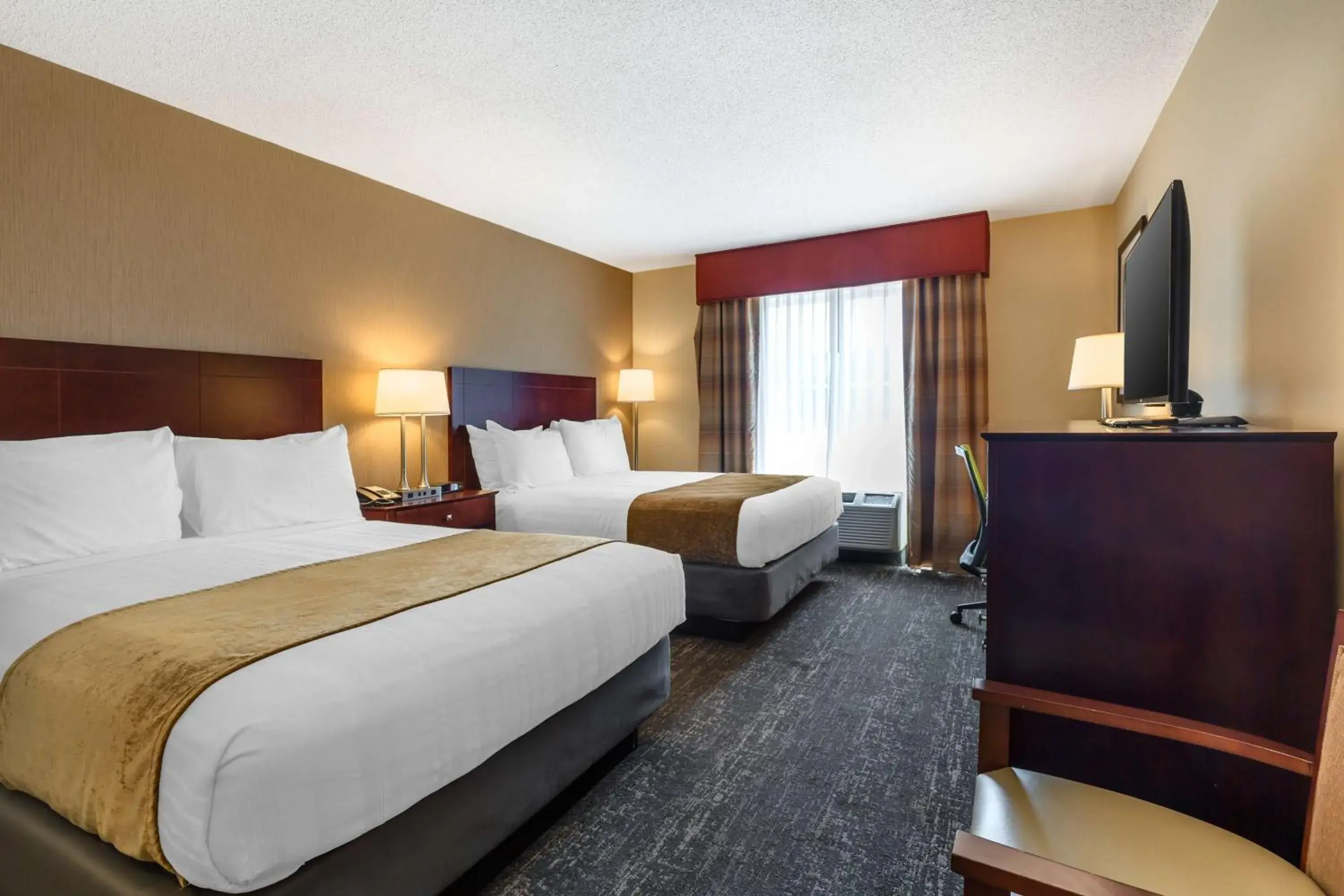 Bedroom, Bed in Best Western Braintree Inn Bedroom, Bed in Best Western Braintree Inn