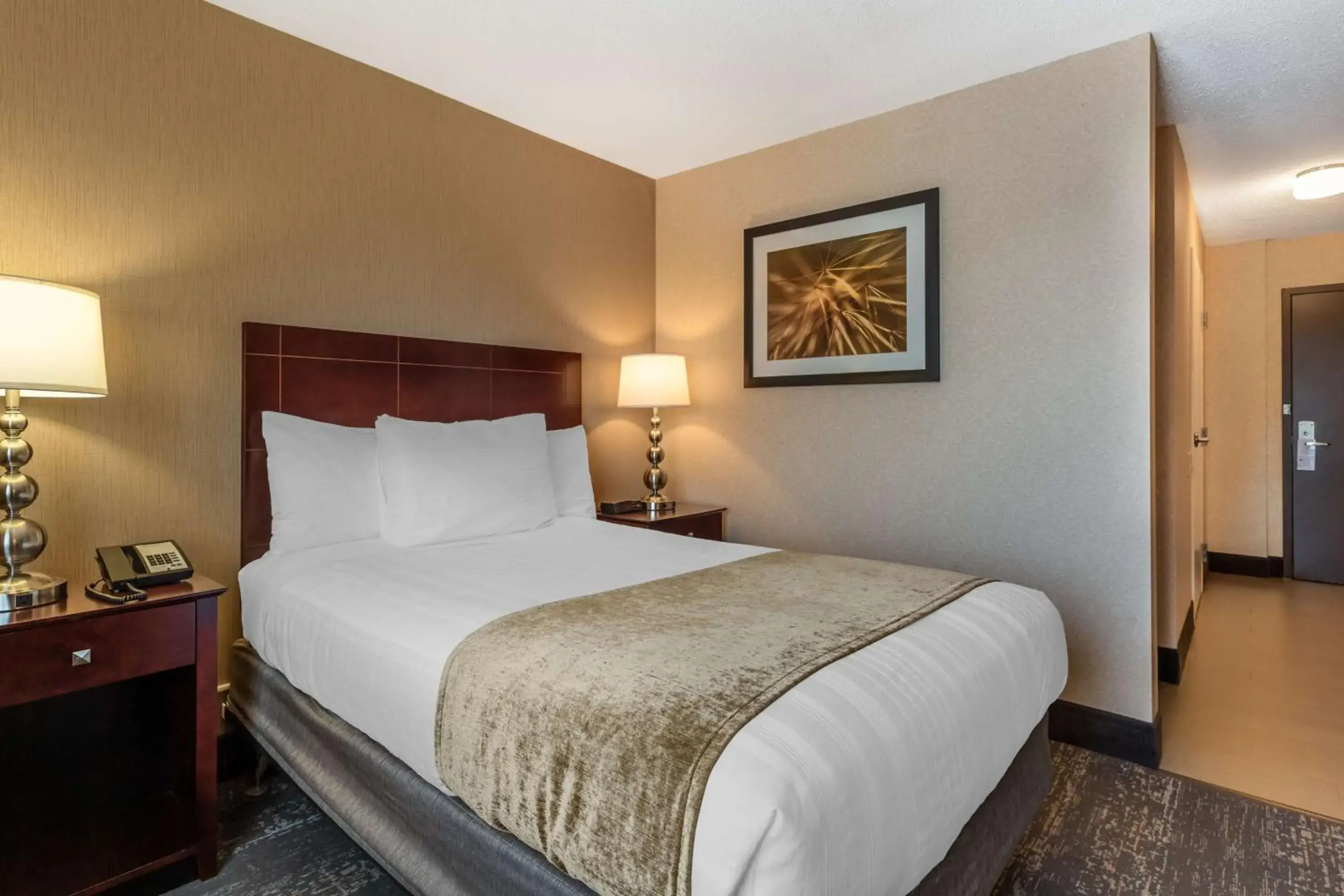 Bedroom, Bed in Best Western Braintree Inn Bedroom, Bed in Best Western Braintree Inn