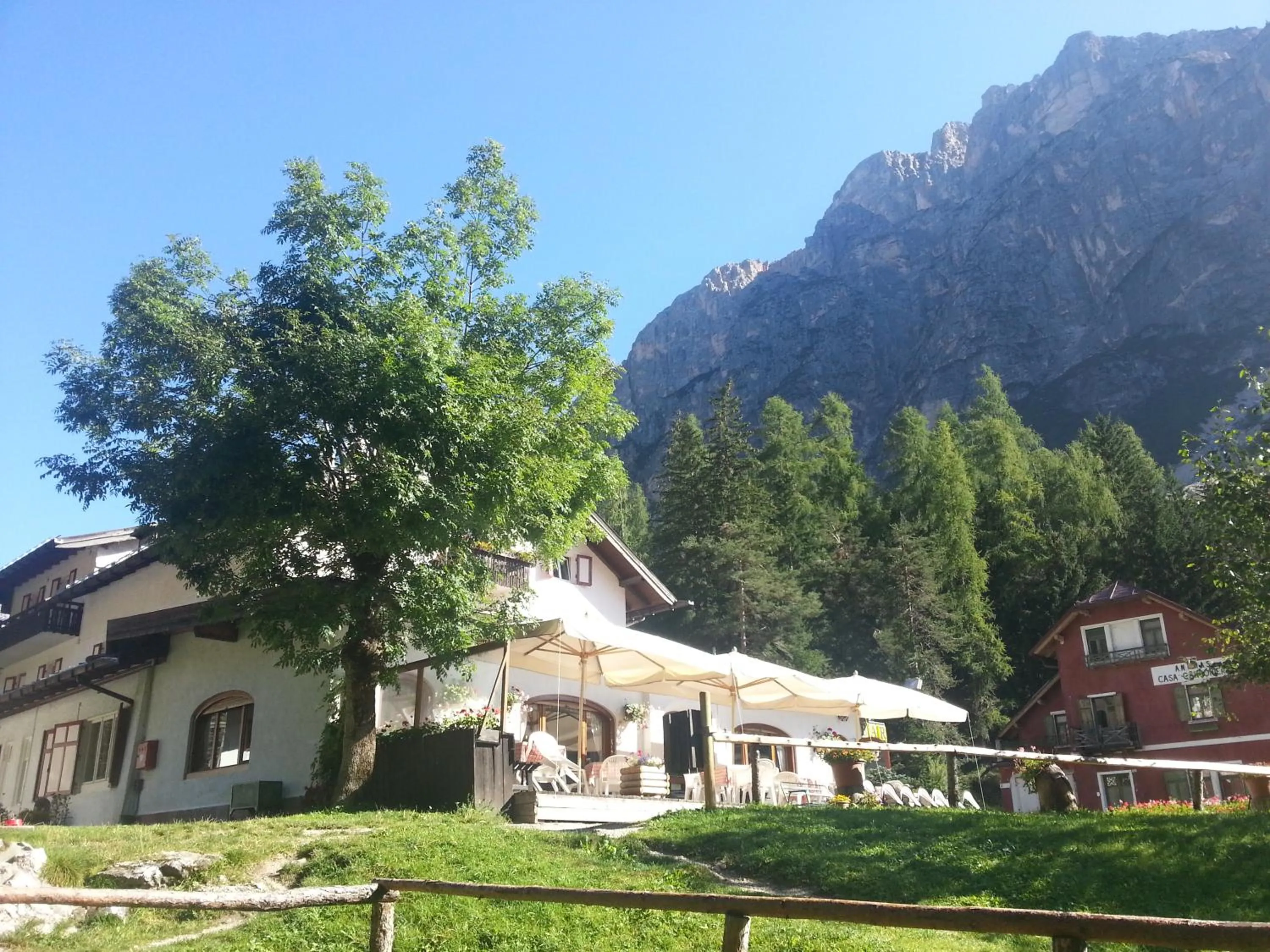 Summer in Hotel Fiames