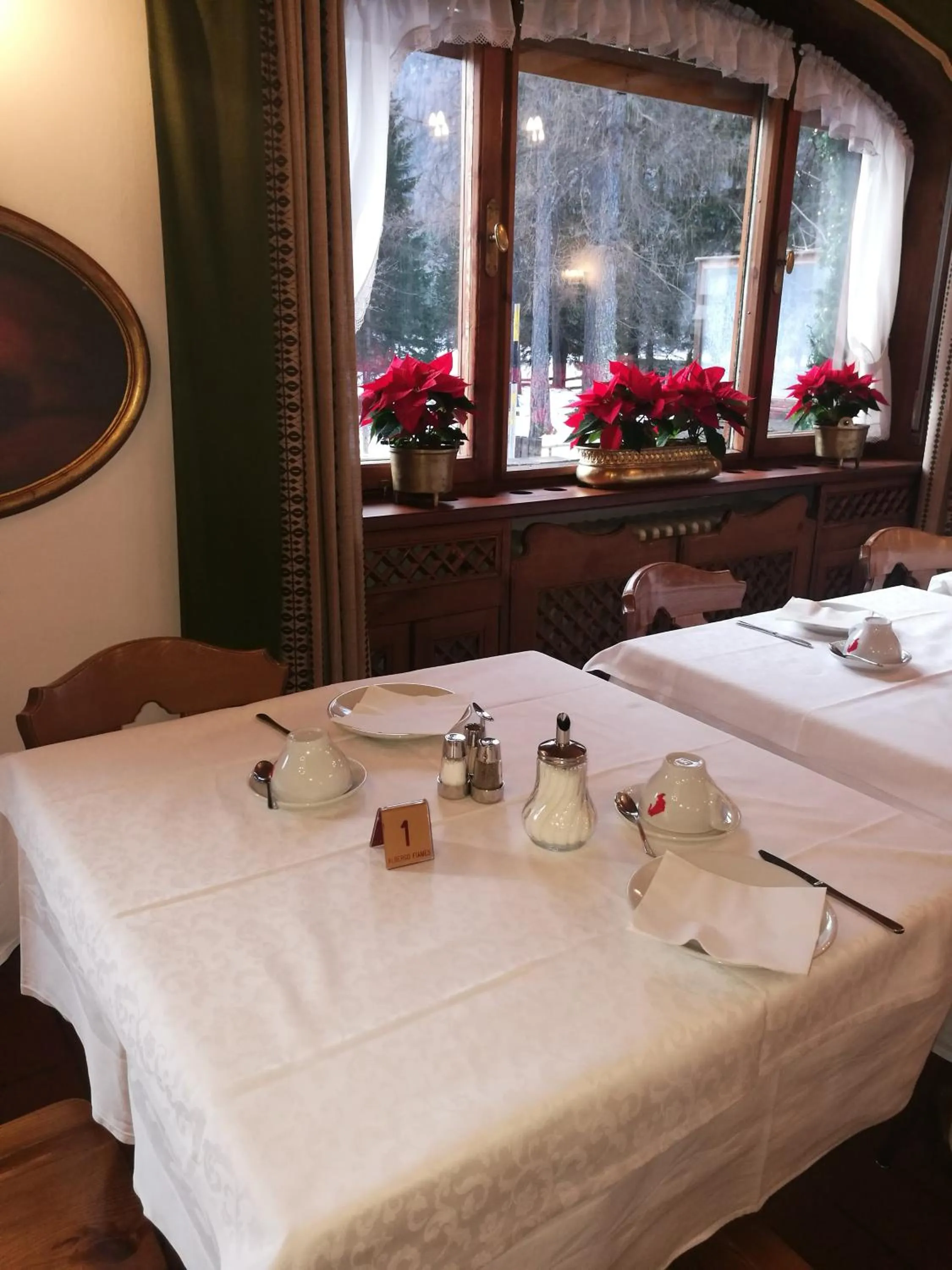 Food and drinks, Bed in Hotel Fiames