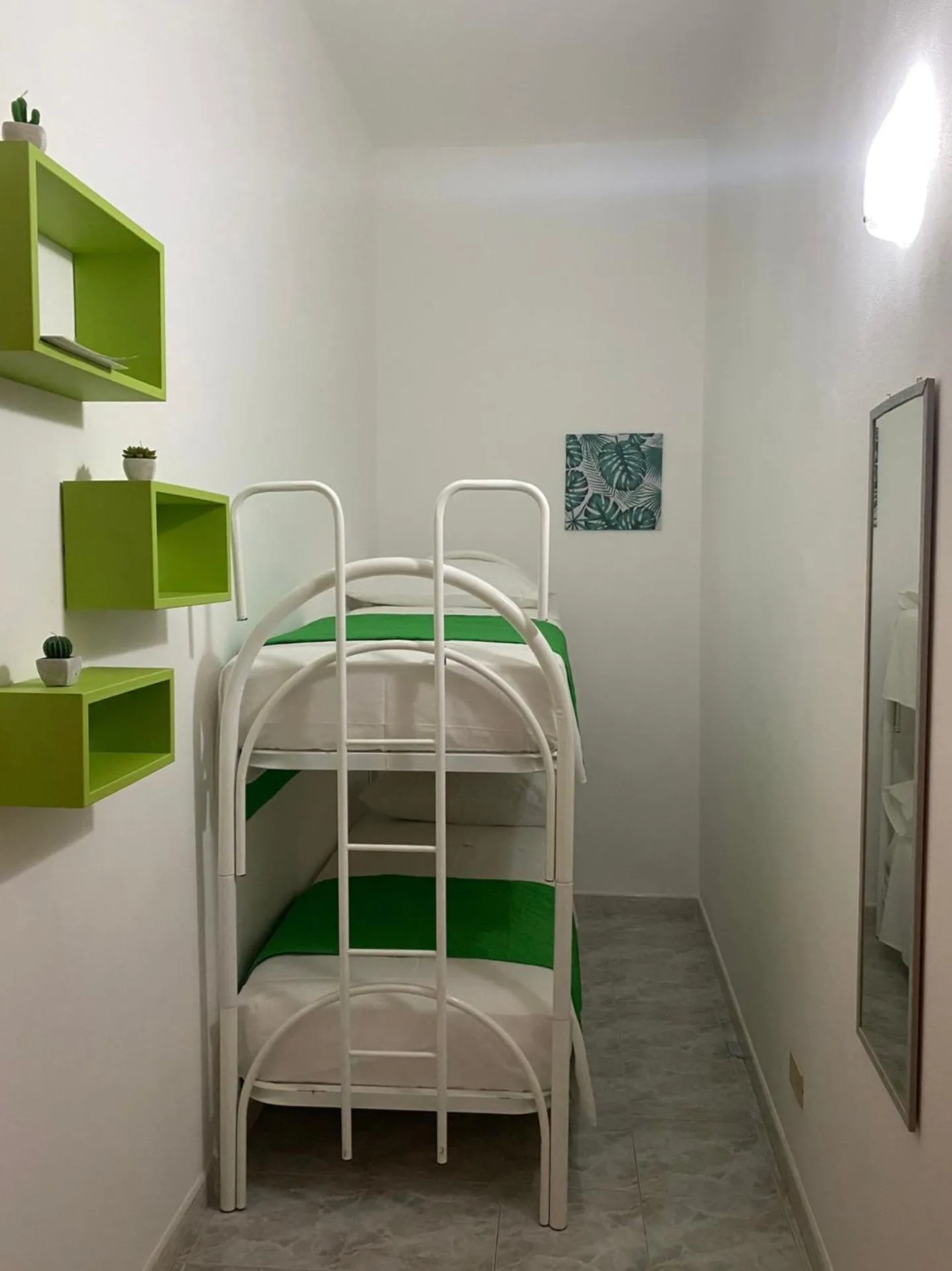 Bed in Apartment Roasi