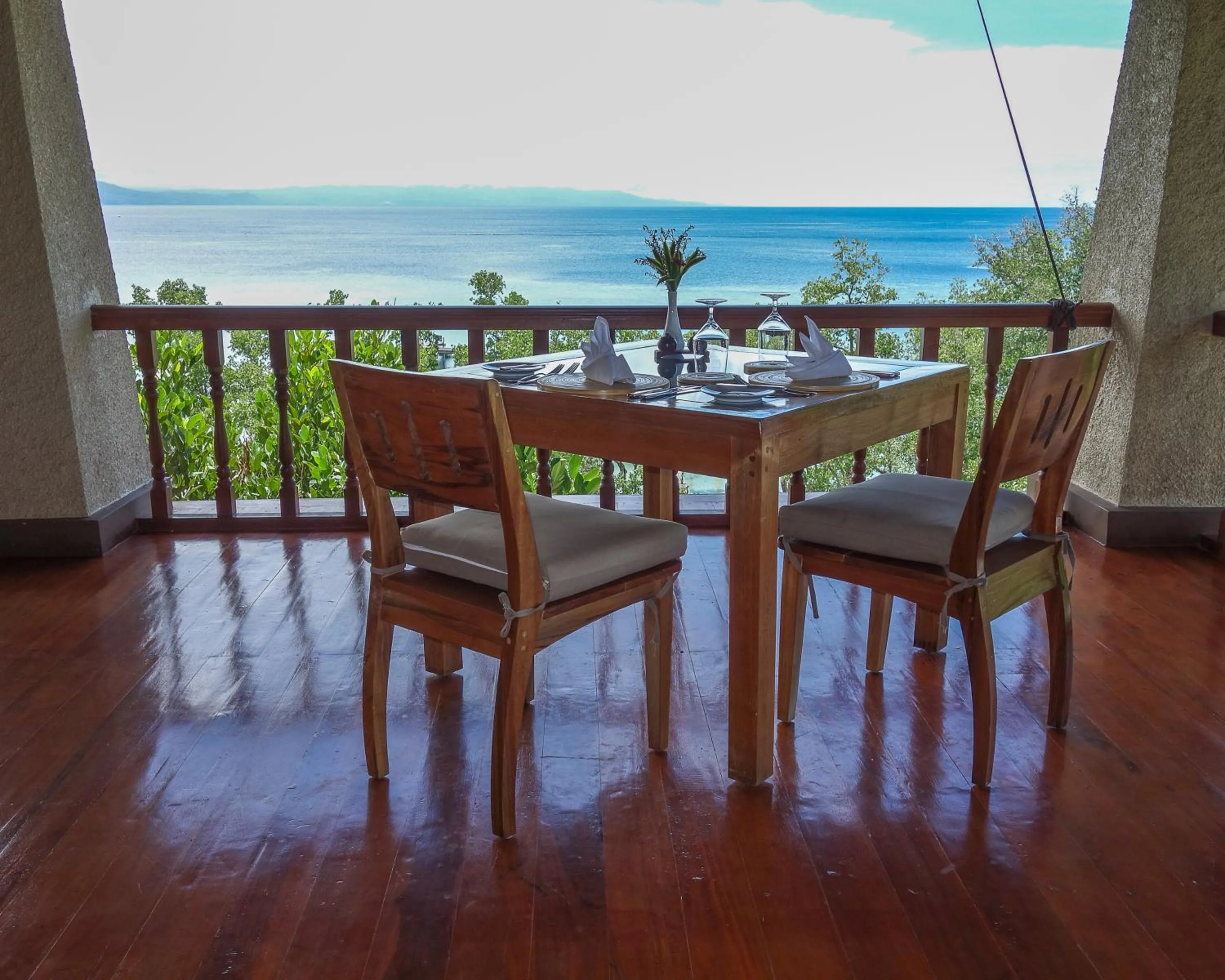 Restaurant/places to eat in Bunaken Oasis Dive Resort and Spa