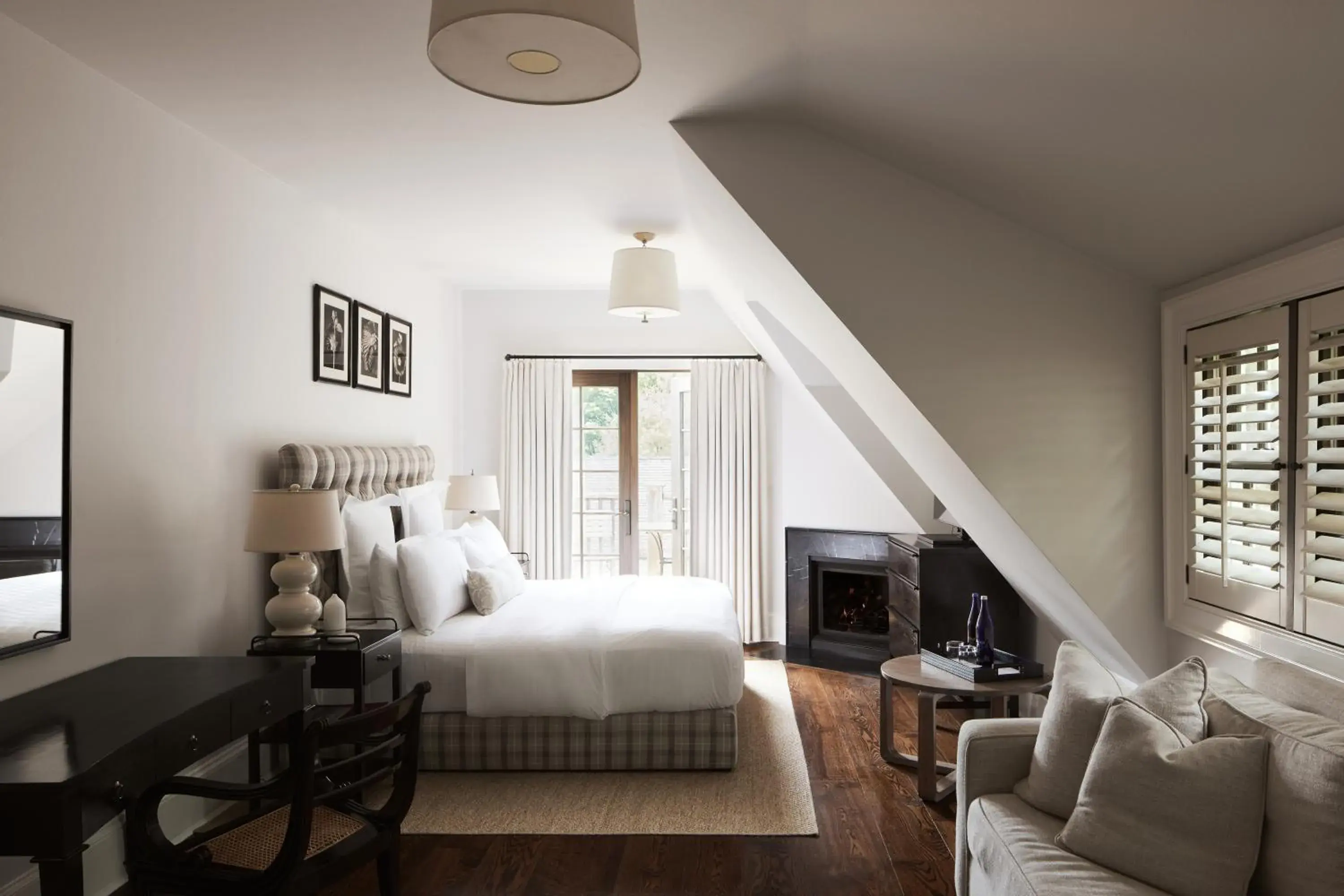 Deluxe King Room in Bedford Post Inn Deluxe King Room in Bedford Post Inn