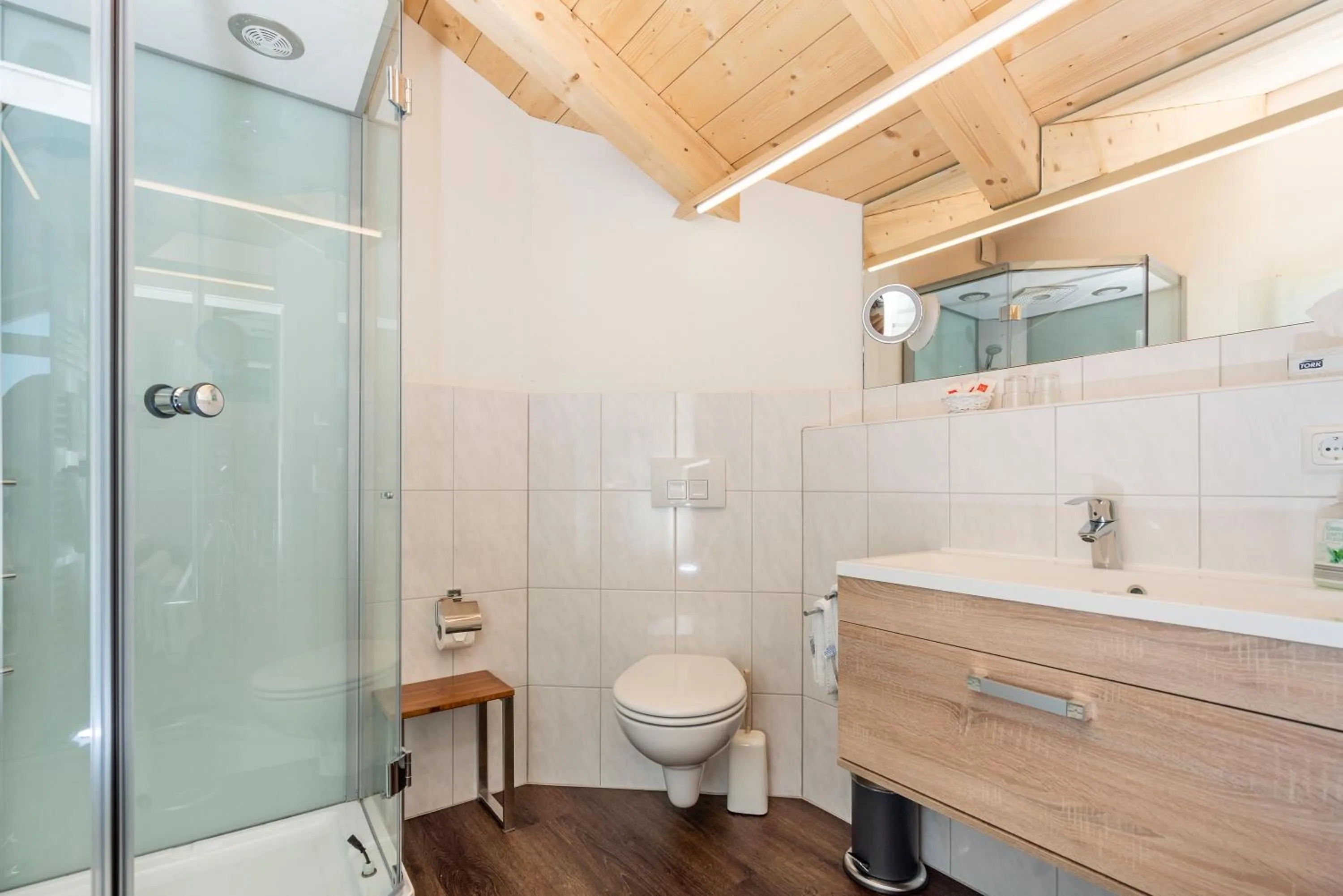 Shower in Hotel Sonnenspitz ***