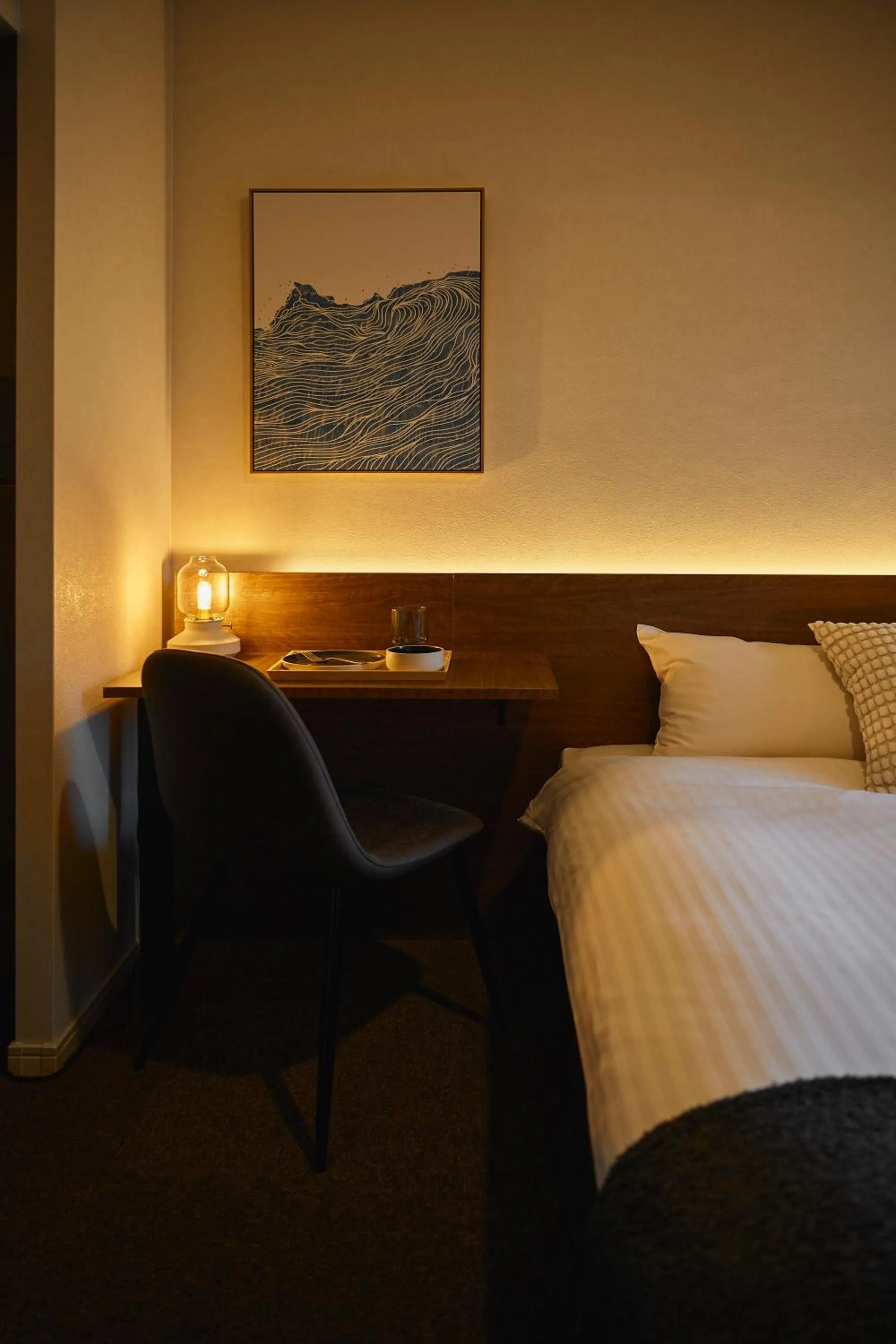 Living room, Bed in Residence Hotel Hakata 3