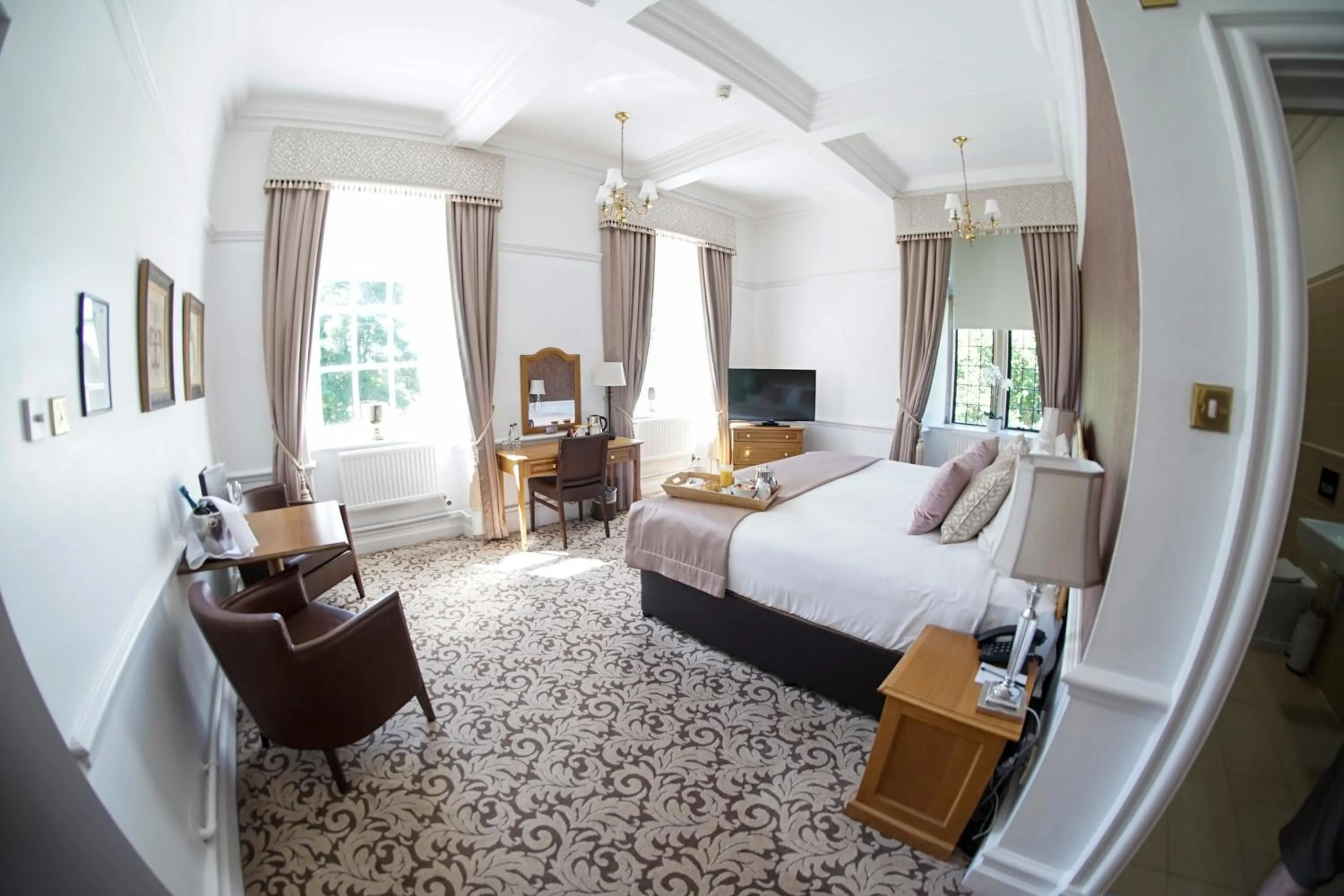 Bed in Hellaby Hall Hotel; BW Signature Collection