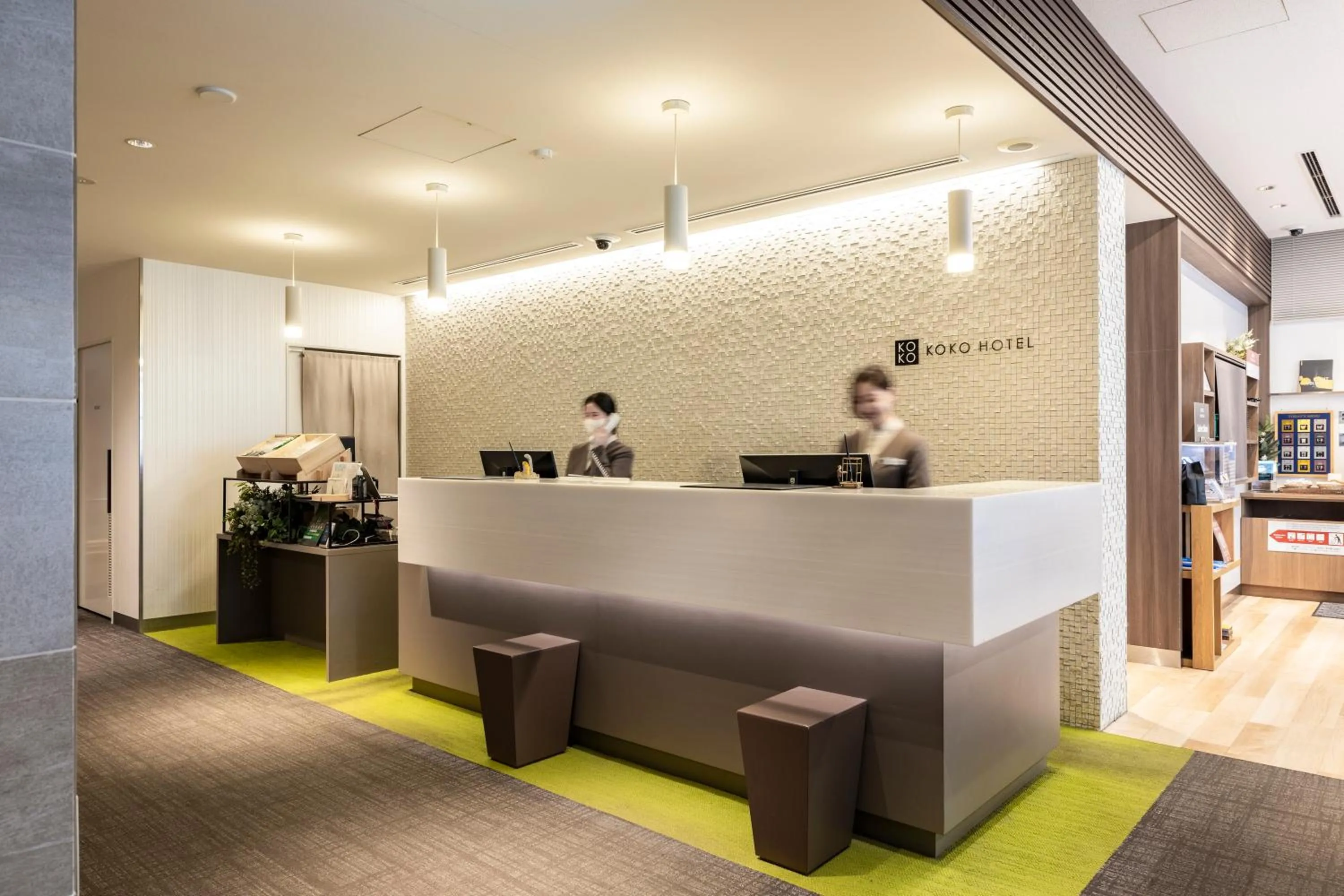 Lobby or reception in KOKO HOTEL Hakata Shinkansenguchi - formerly Hotel Wing International Hakata Shinkansenguchi