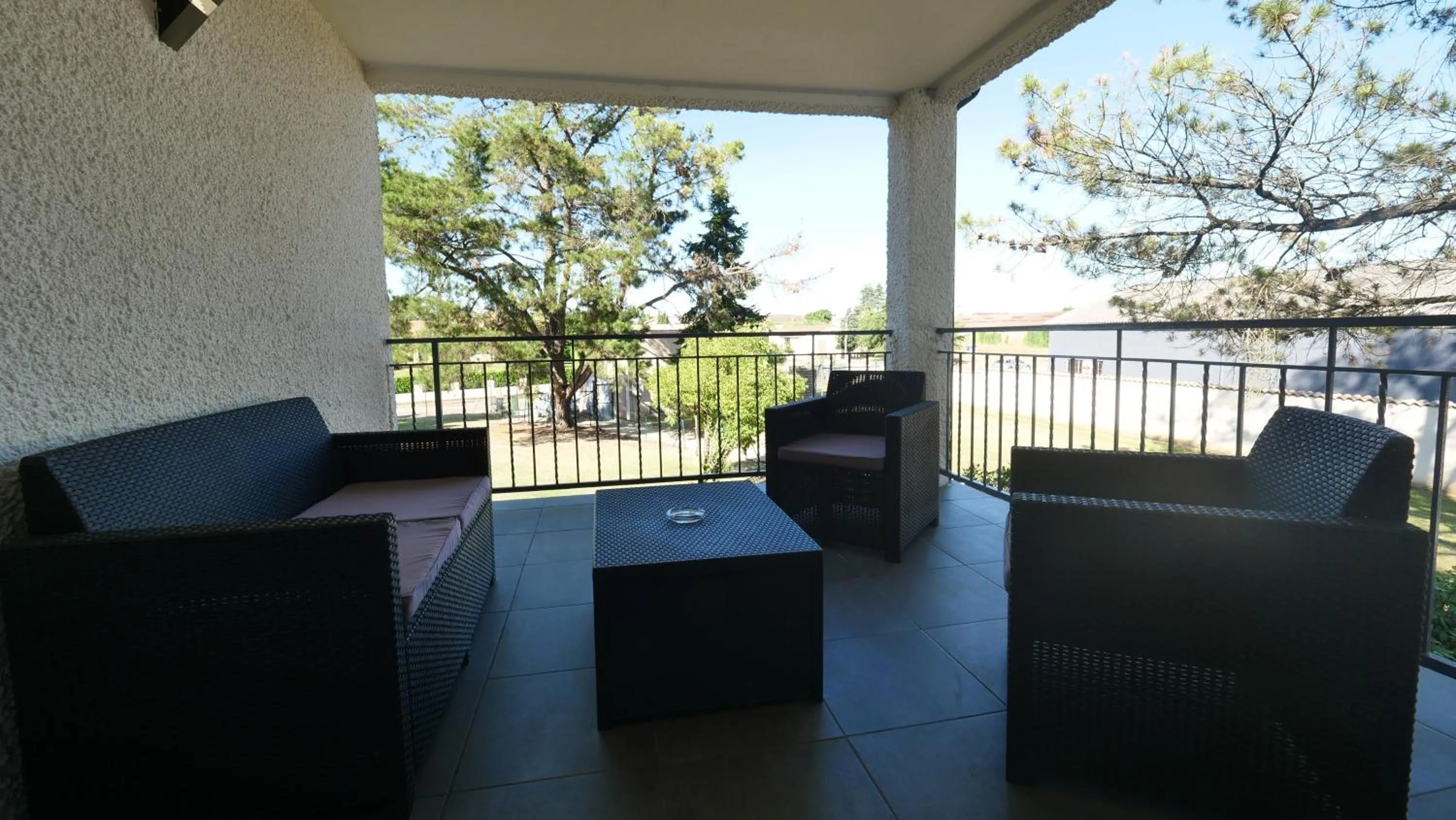 Balcony/Terrace in Citotel Hôtel Le Capricorne