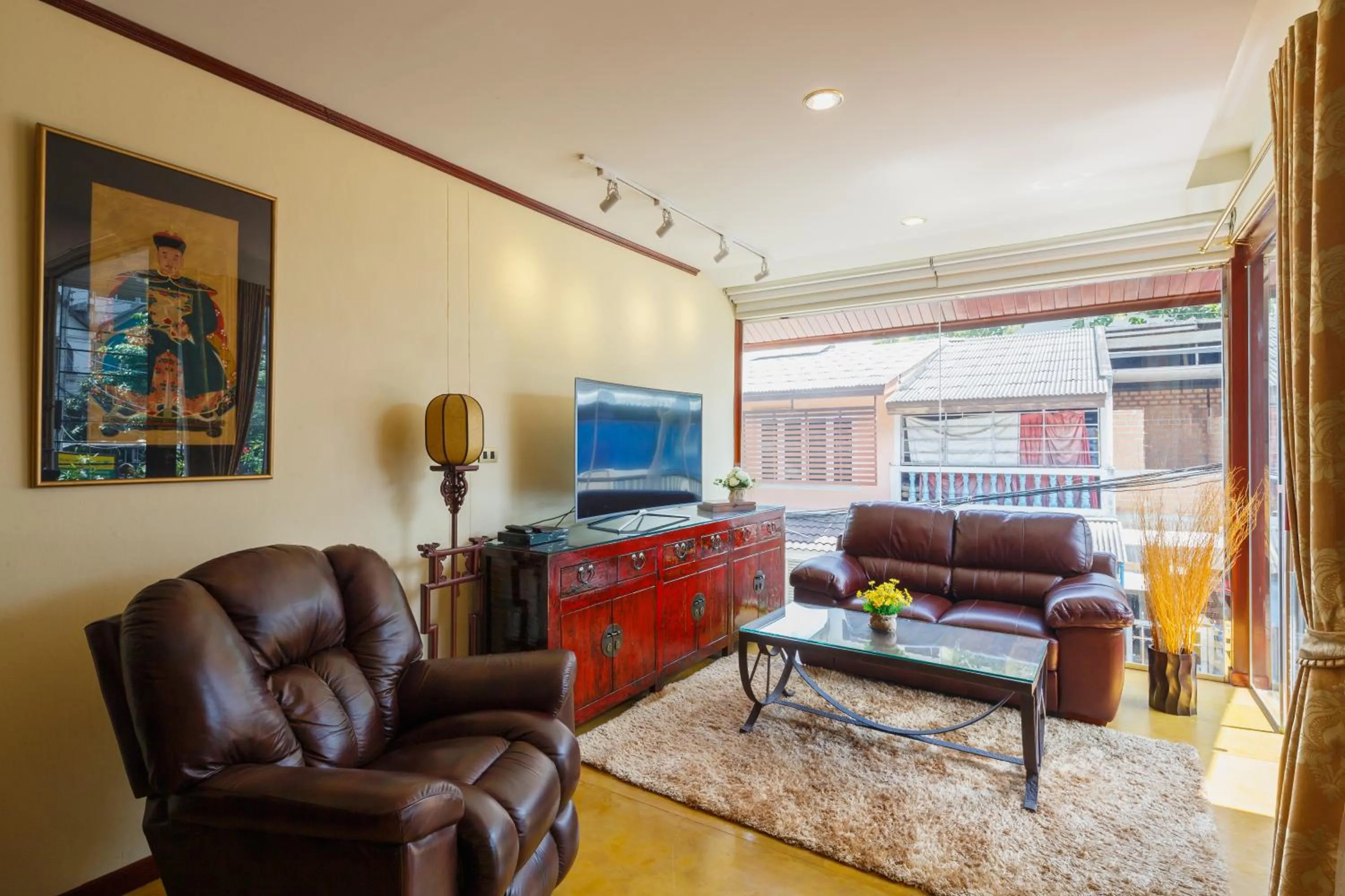 Deluxe Town House in the Old City